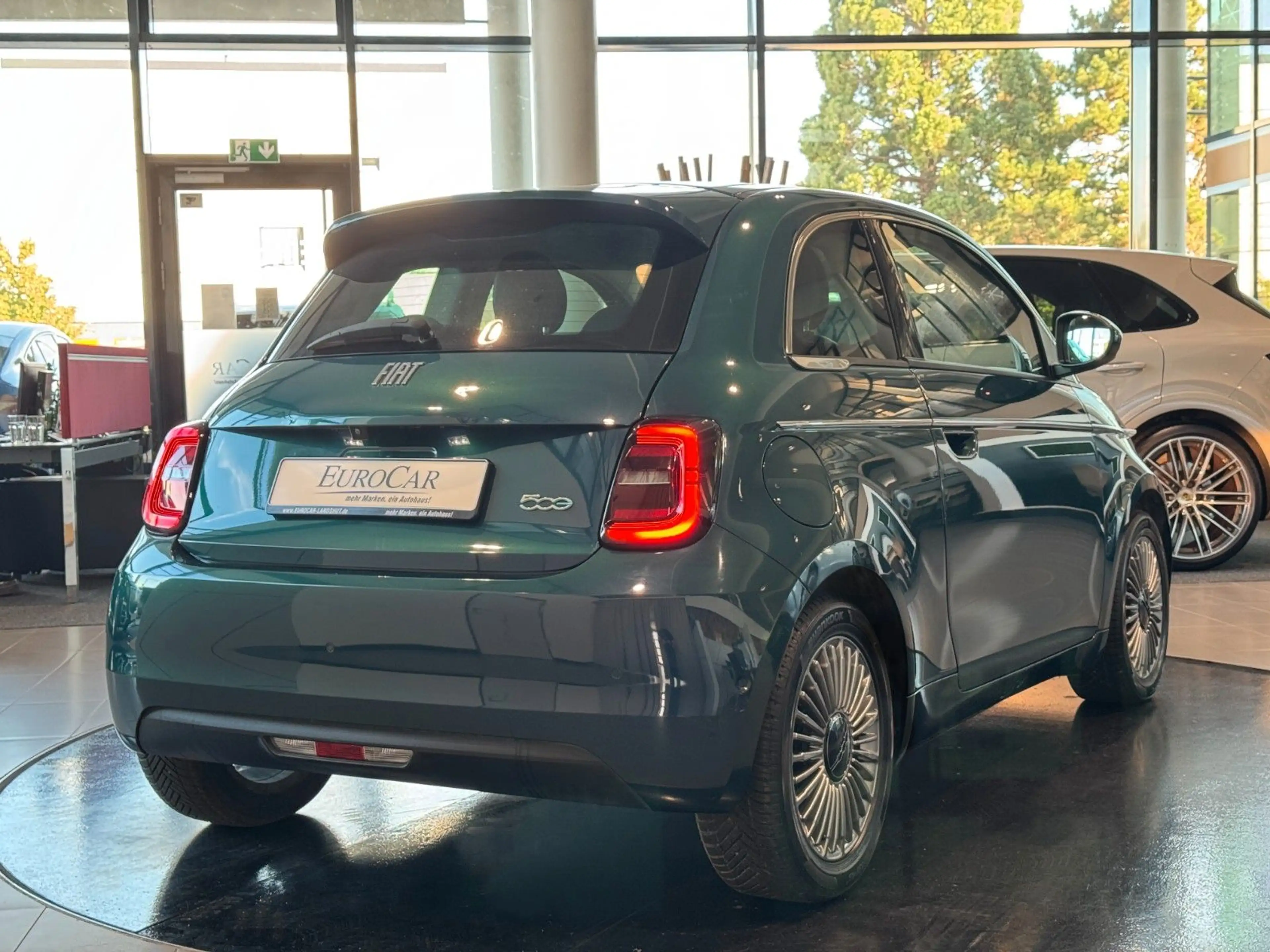 Fiat 500e 42kW/h SmartphoneInt SpurhalteA Shzg Kamera — photo 15