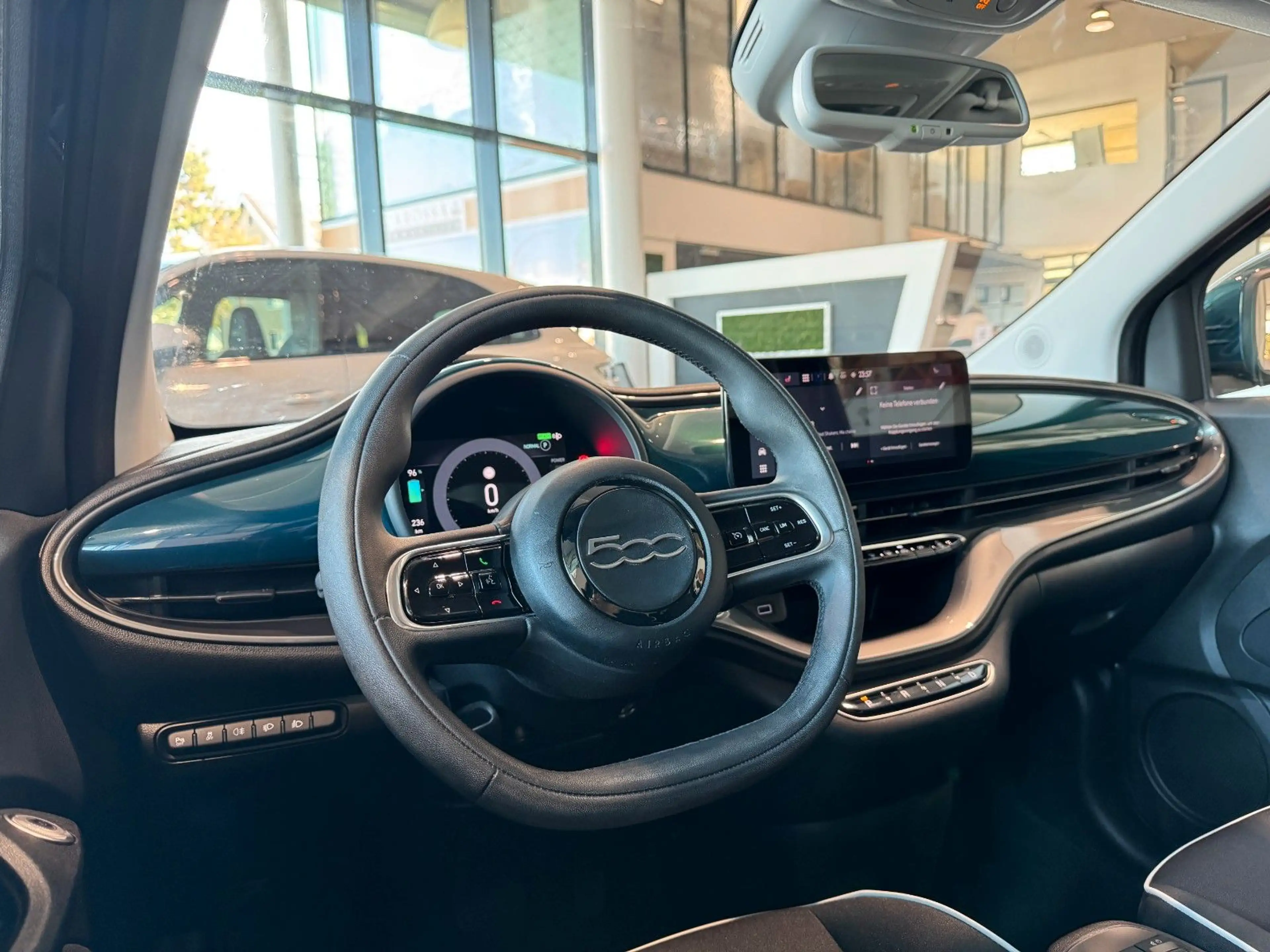 Fiat 500e 42kW/h SmartphoneInt SpurhalteA Shzg Kamera — photo 4
