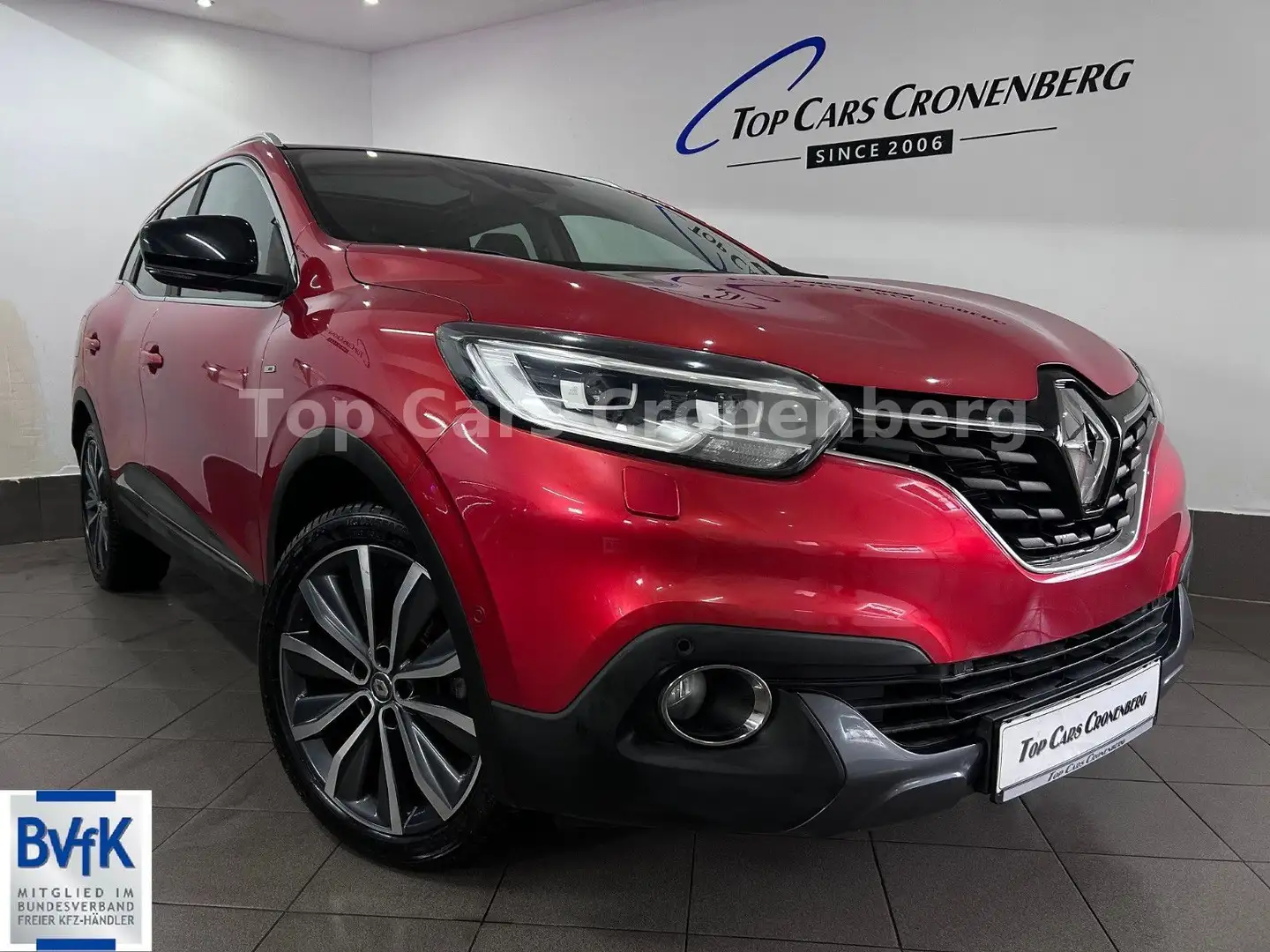 Renault Kadjar 1.6 BoseEdition*1.HD*28TKM*Pano*Leder*LED Rot - 1
