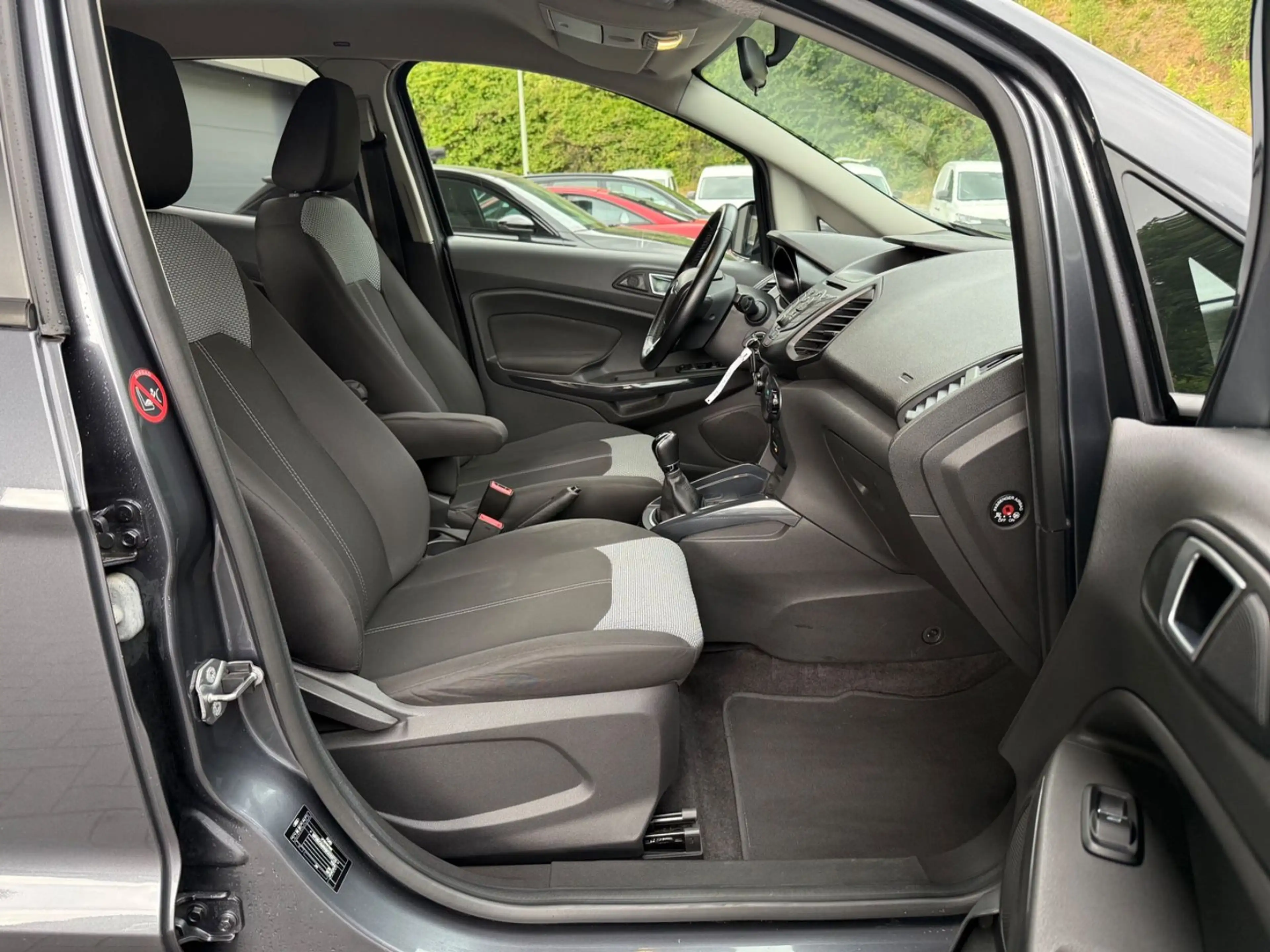 Ford EcoSport *Sitzheizung *PDC *Bluetooth *USB — photo 13