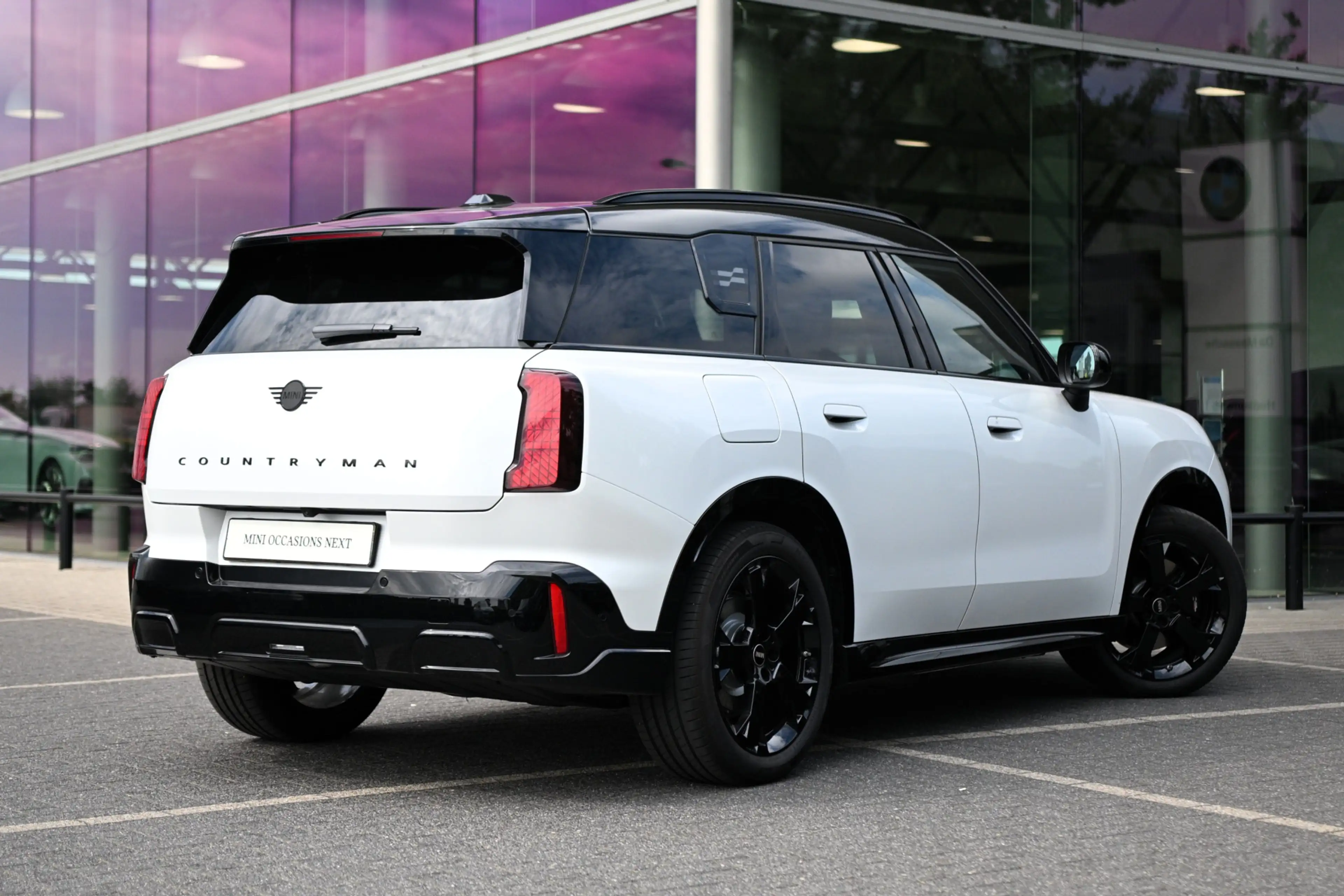 MINI Countryman E / John Cooper Works / Pakket XL / 19" JCW Runway S — photo 3