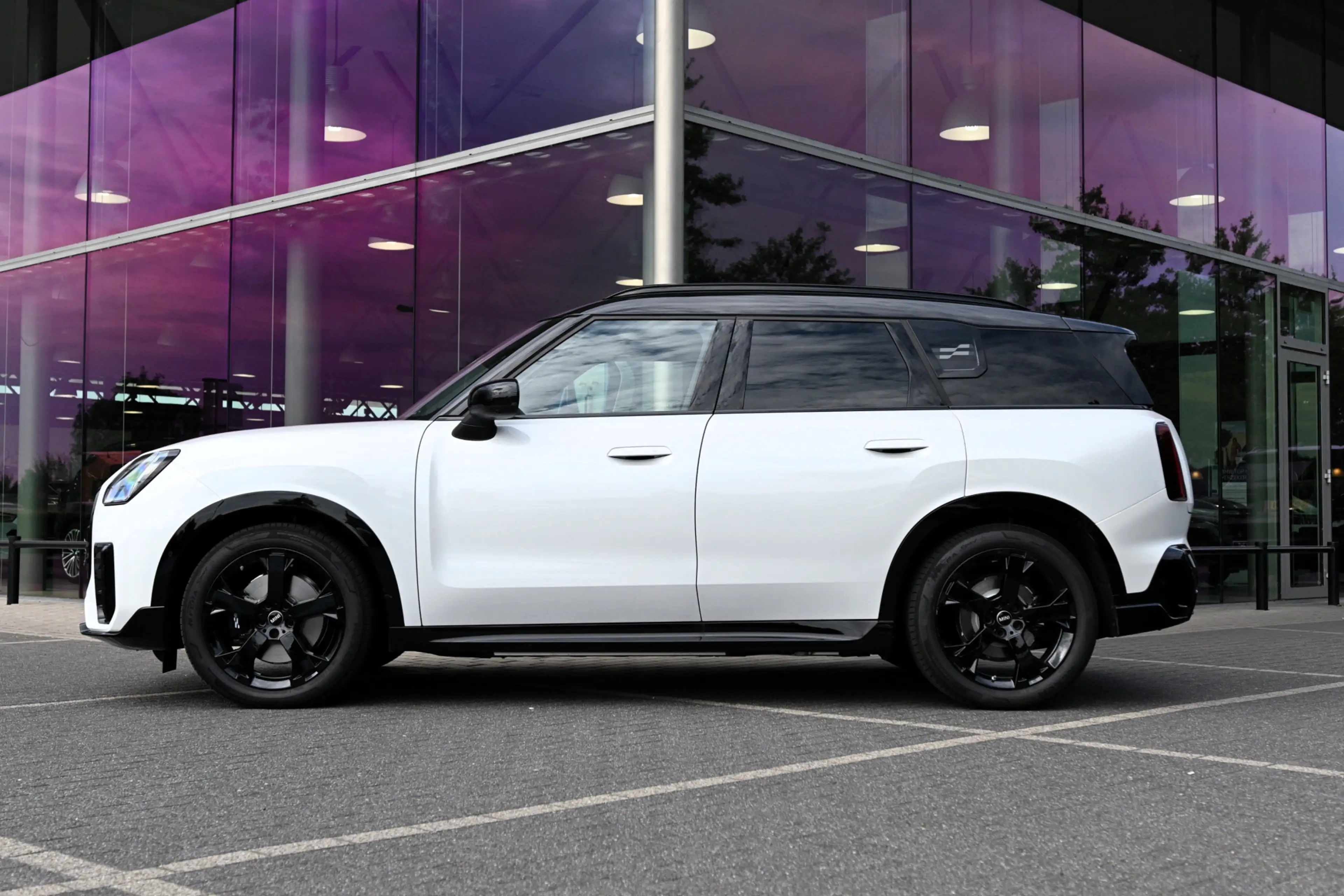 MINI Countryman E / John Cooper Works / Pakket XL / 19" JCW Runway S — photo 9