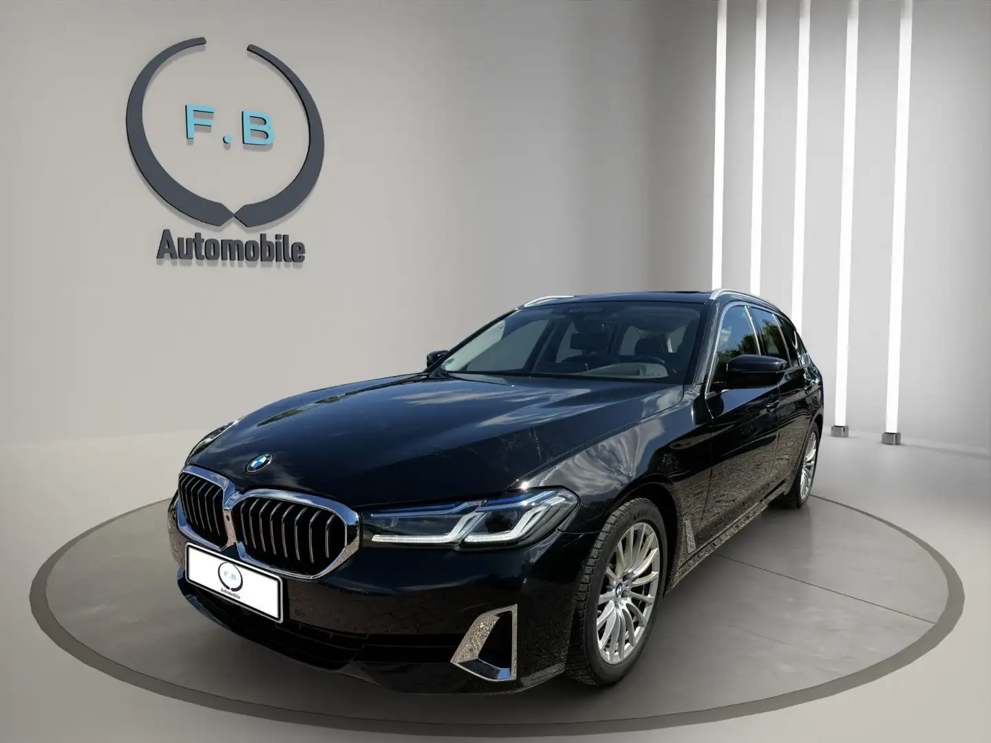 BMW 540 d xDrive Luxury Line/HEAD-UP/RDK/360*/UVM.. Noir - 2