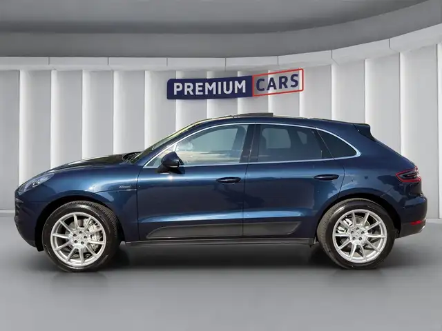 Porsche Macan view 2