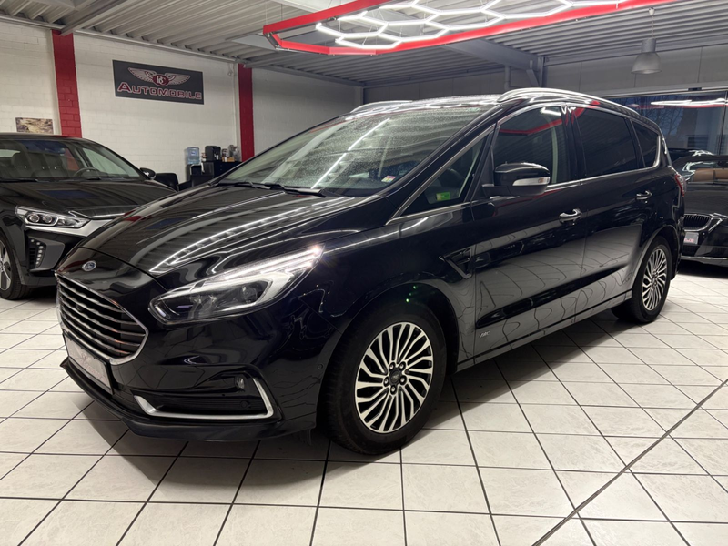 Ford S-Max S-MAX Titanium 2.0 AWD LED AHK KAMERA 7 SITZER