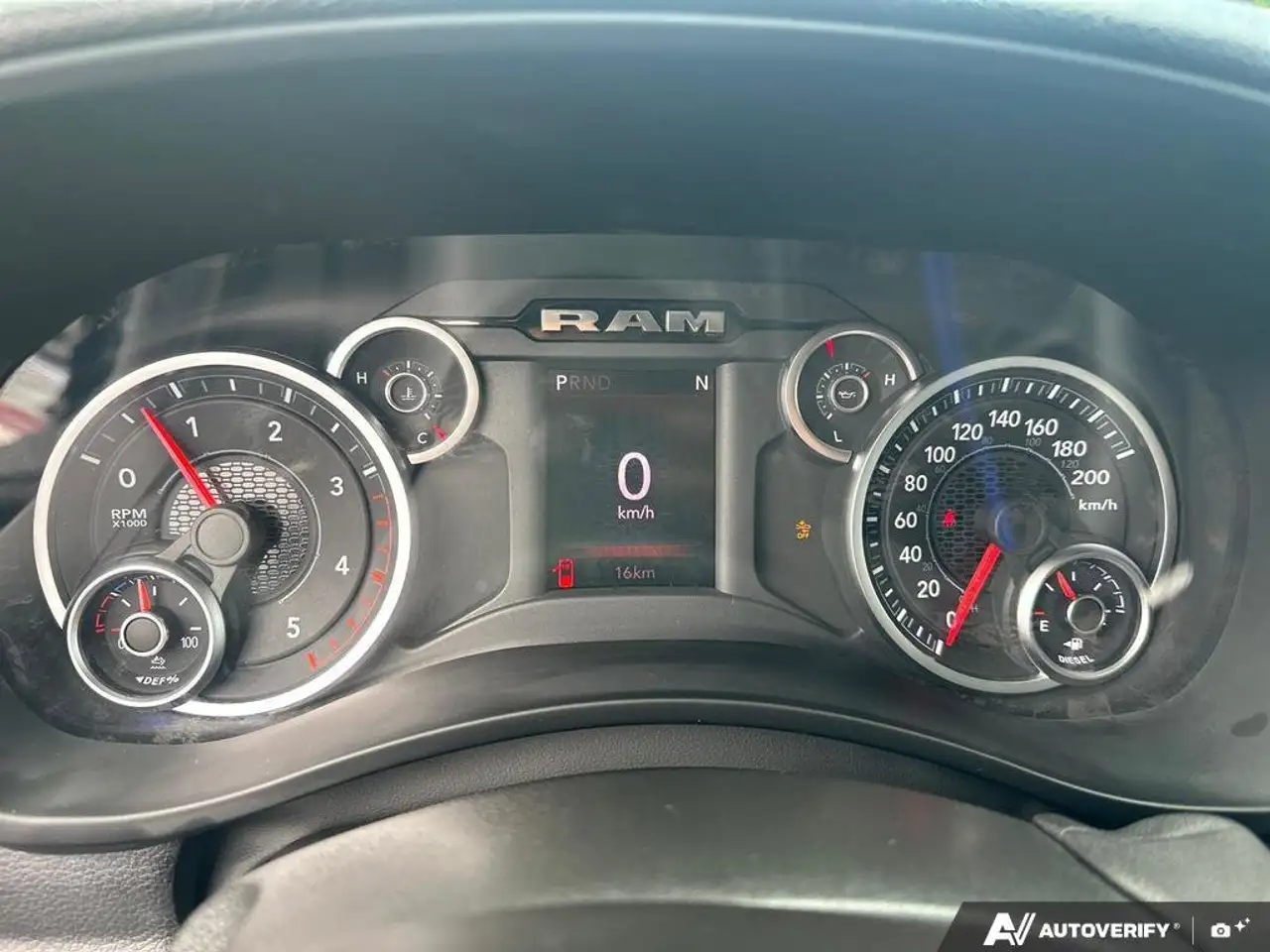 RAM 3500 снимка RAM 3500