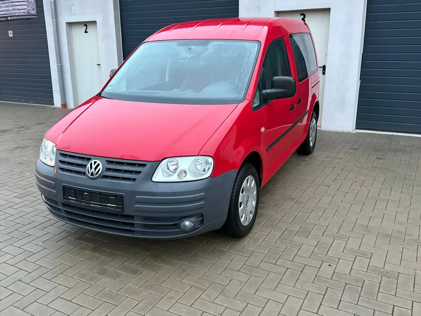 Volkswagen Caddy Caddy 1.4 Life Style (5-Si.) Rot - 1