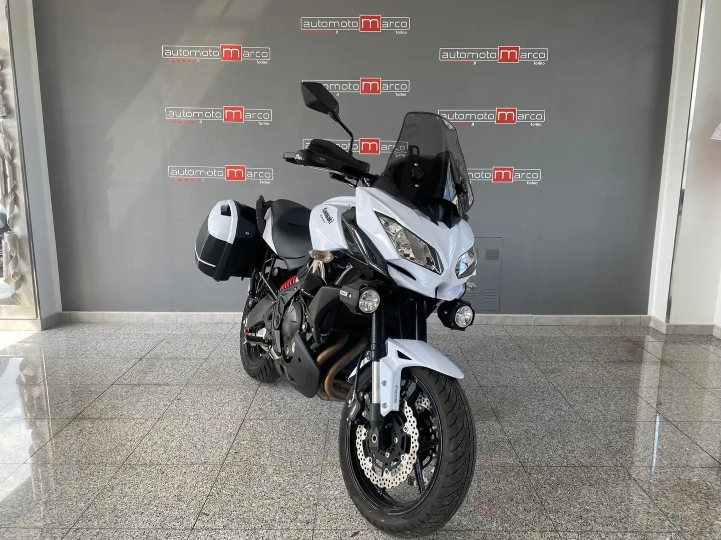 Kawasaki Versys 650 Tourer Bianco - 1