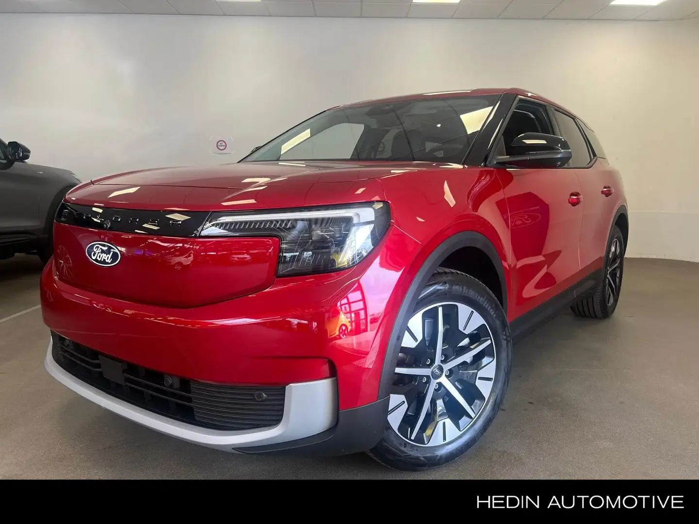 Ford Explorer Extended Range RWD 77 kWh | Uit voorraad leverbaar Rood - 1
