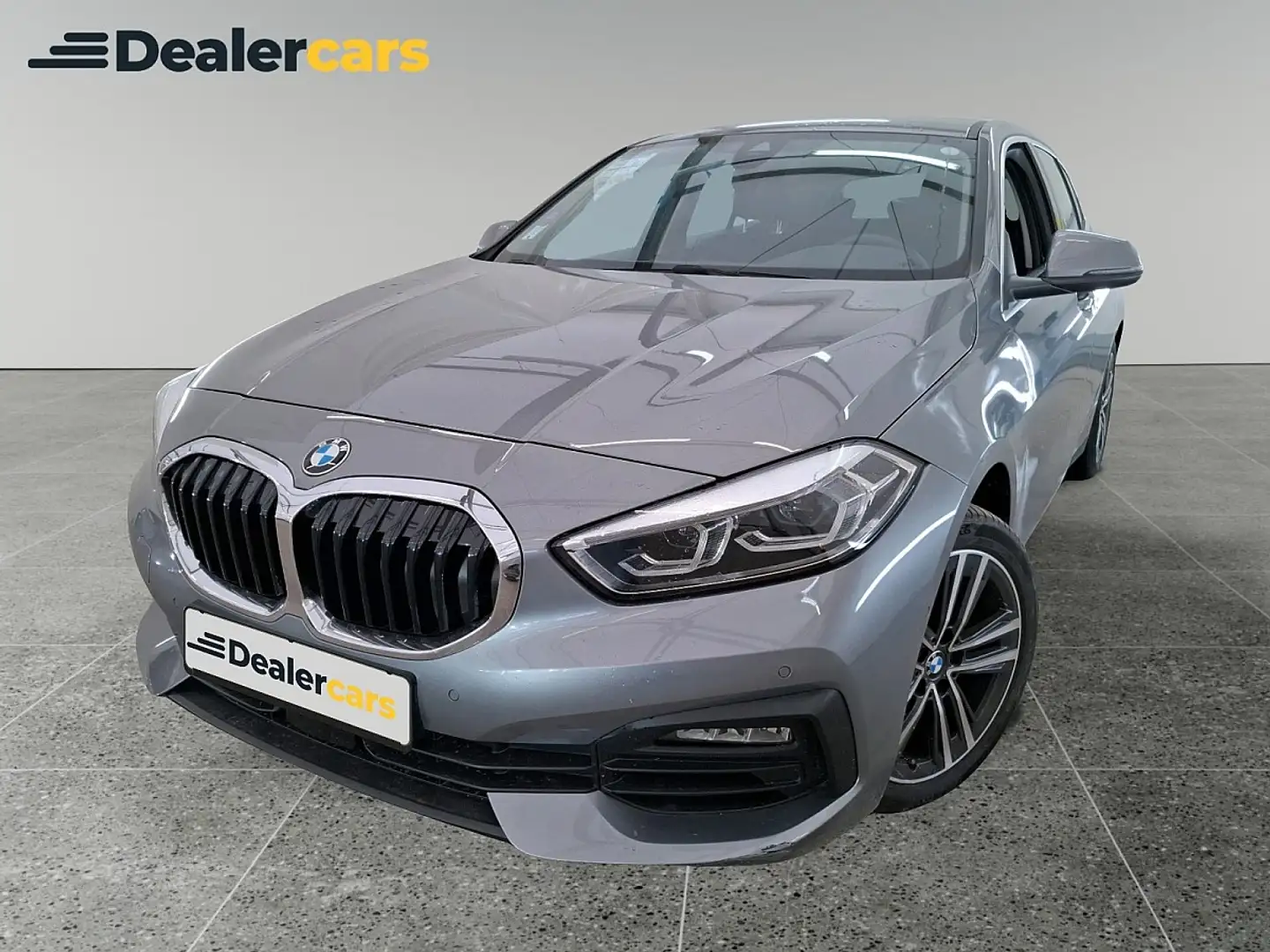 BMW 116 i Aut. Grau - 1