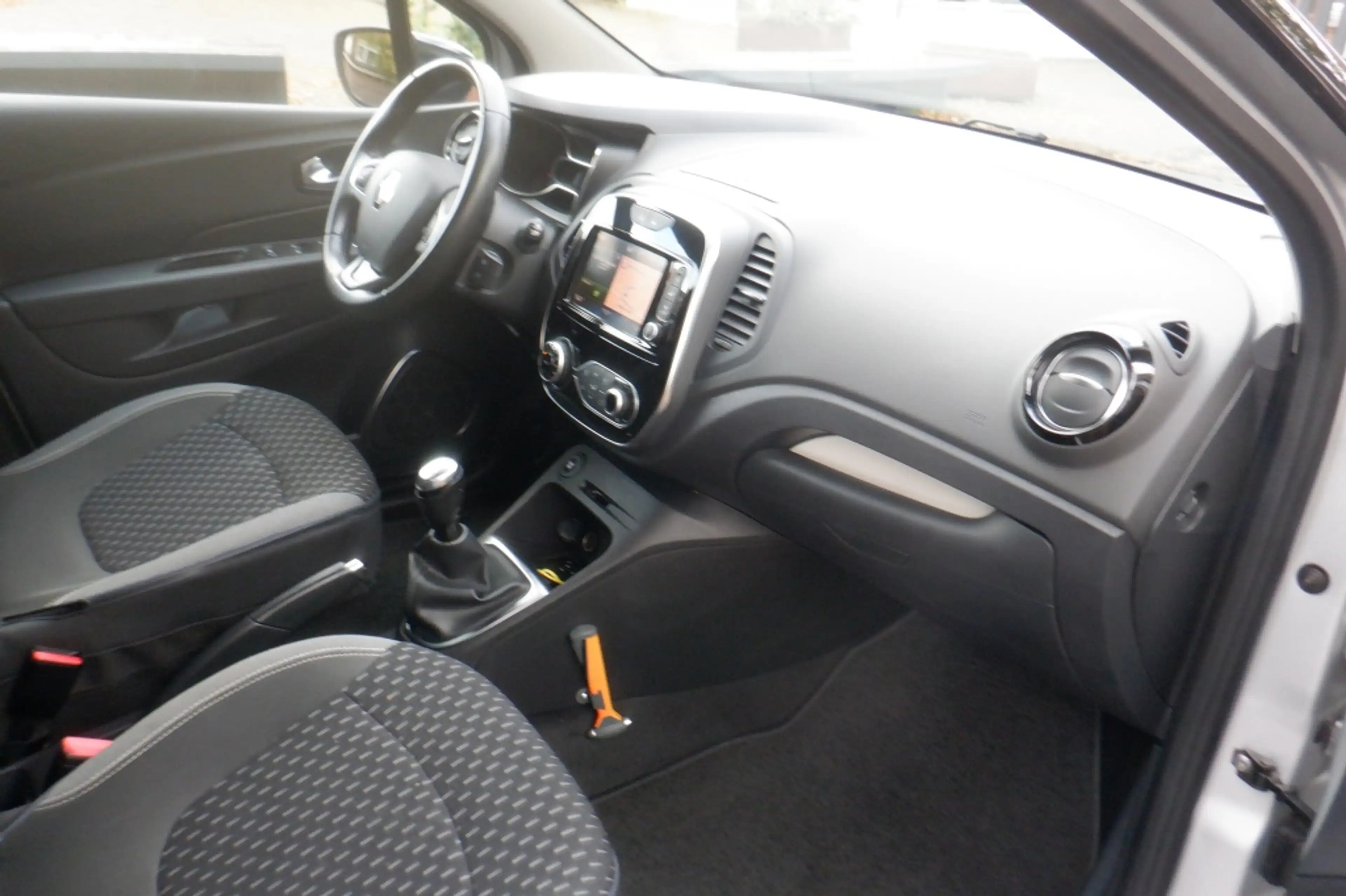Renault Captur TCe 90pk S&S INTENS-LEER-PDC-NAVI-BOVAG — photo 18