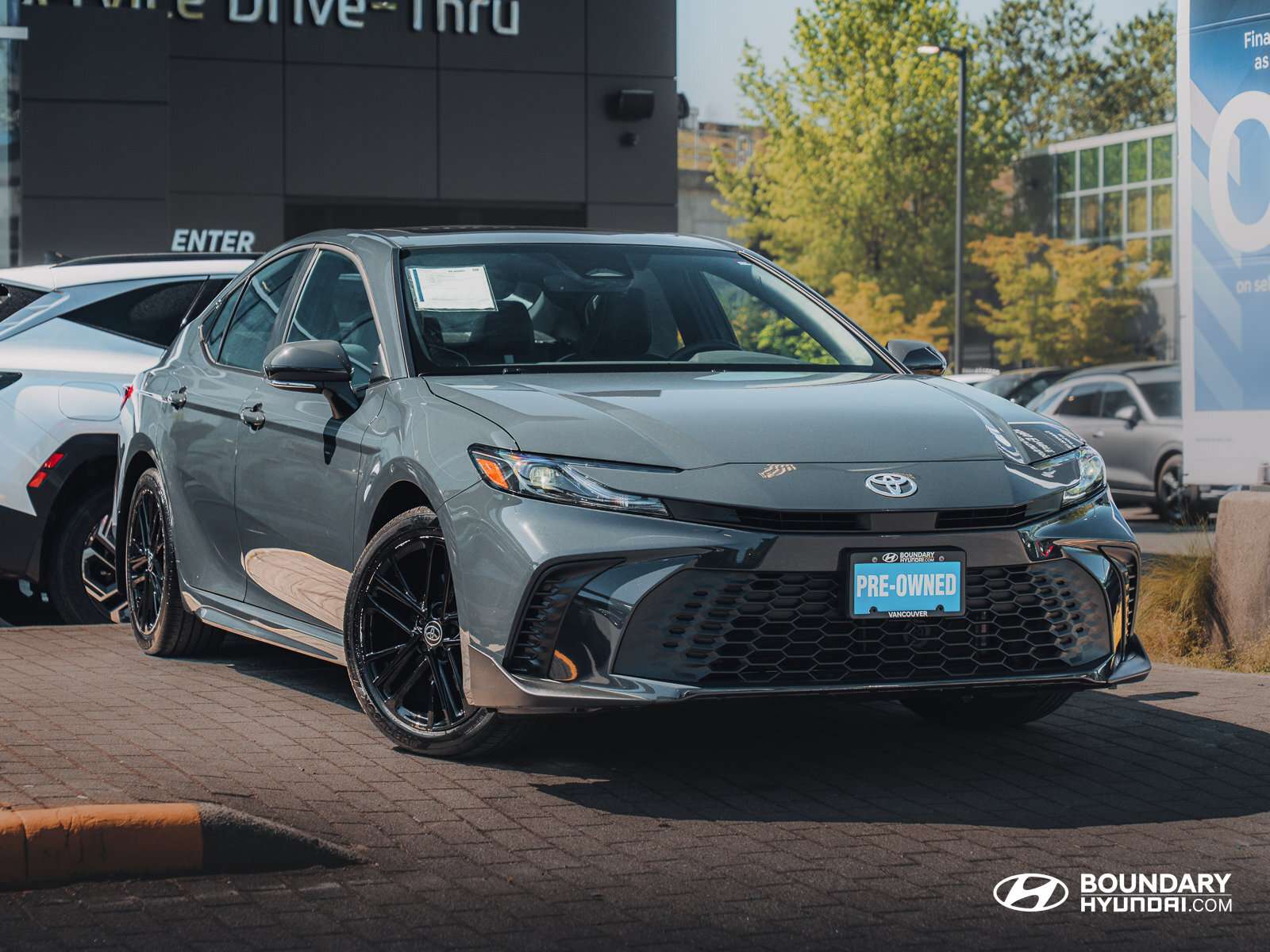 2025 Toyota Camry SE | AWD HYBRID | UPGRADE PKG | NO ACCIDENTS — снимка 1