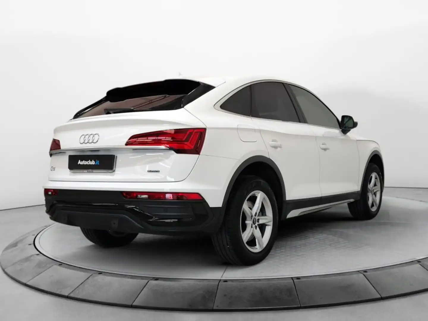 Audi Q5 SPB 40 TDI Quattro Business Advanced Bianco - 2