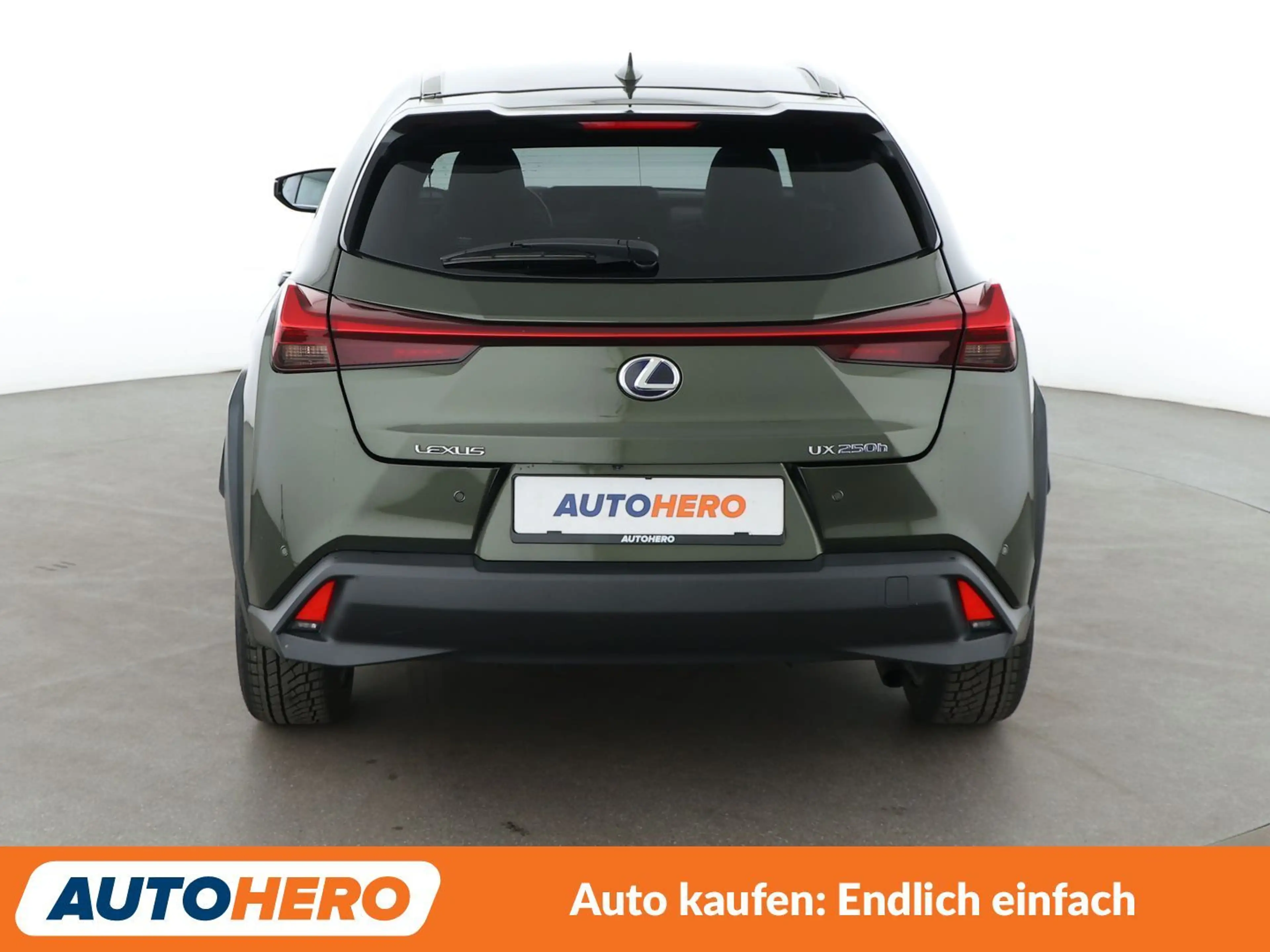 Lexus UX 250h UX 250h Style Edition Aut.*ACC*CAM*PDC*SHZ* — photo 5