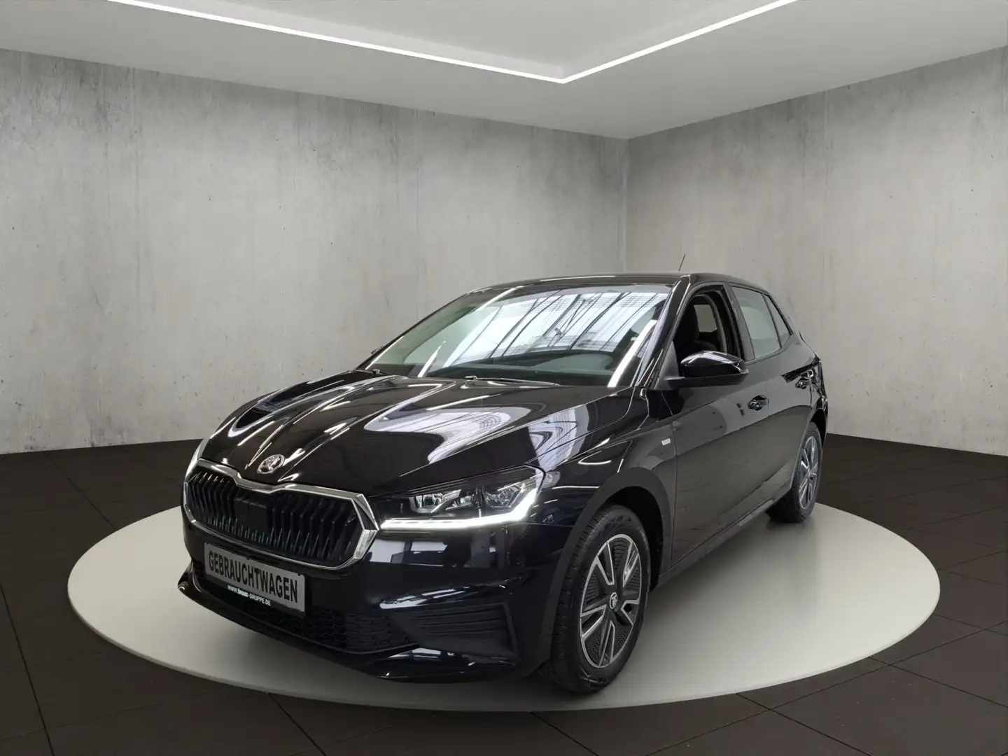 Skoda Fabia Tour 1.0 TSI 6-Gang Zwart - 1