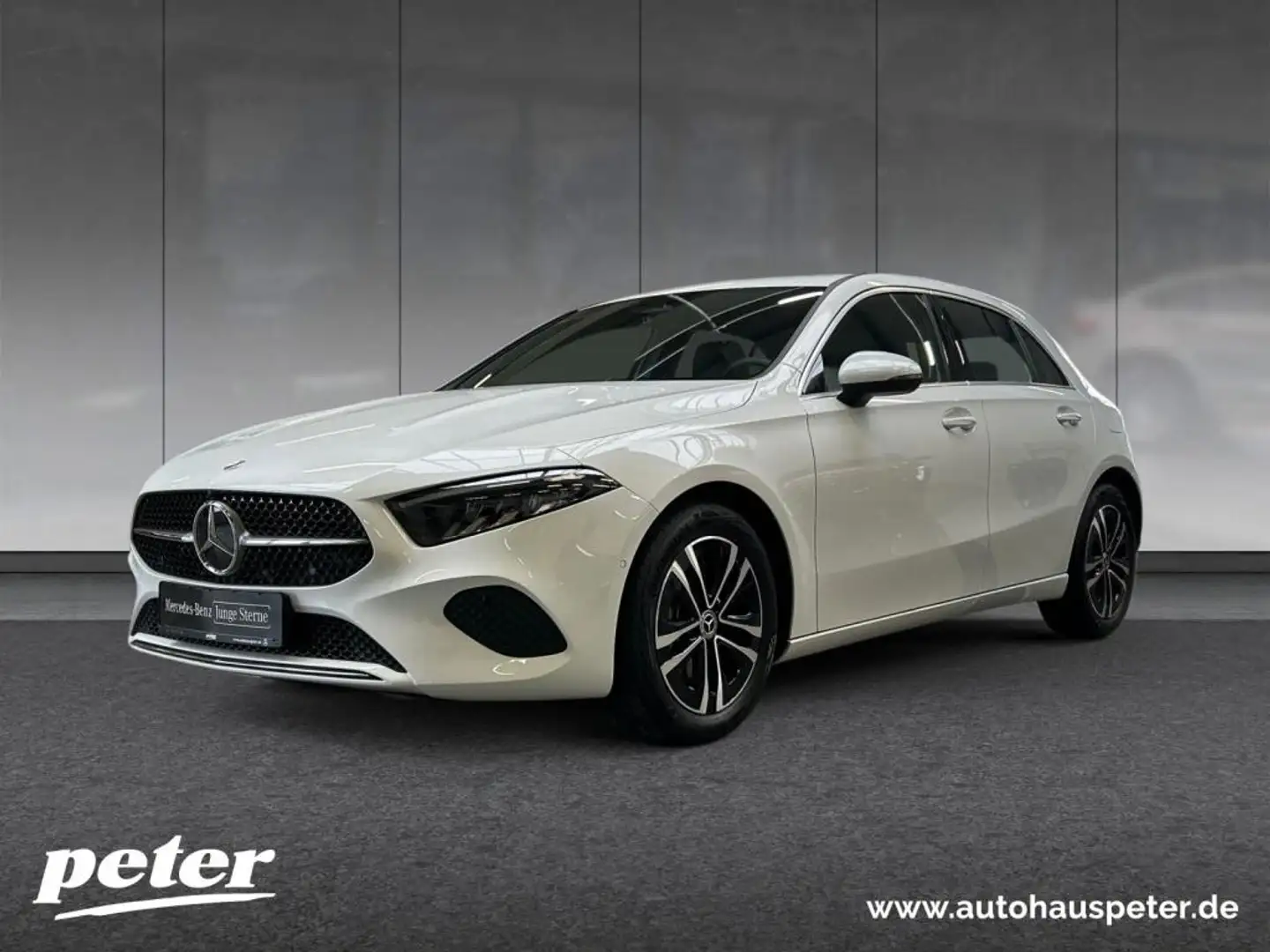 Mercedes-Benz A 180 Progressive Line, AHV Weiß - 1