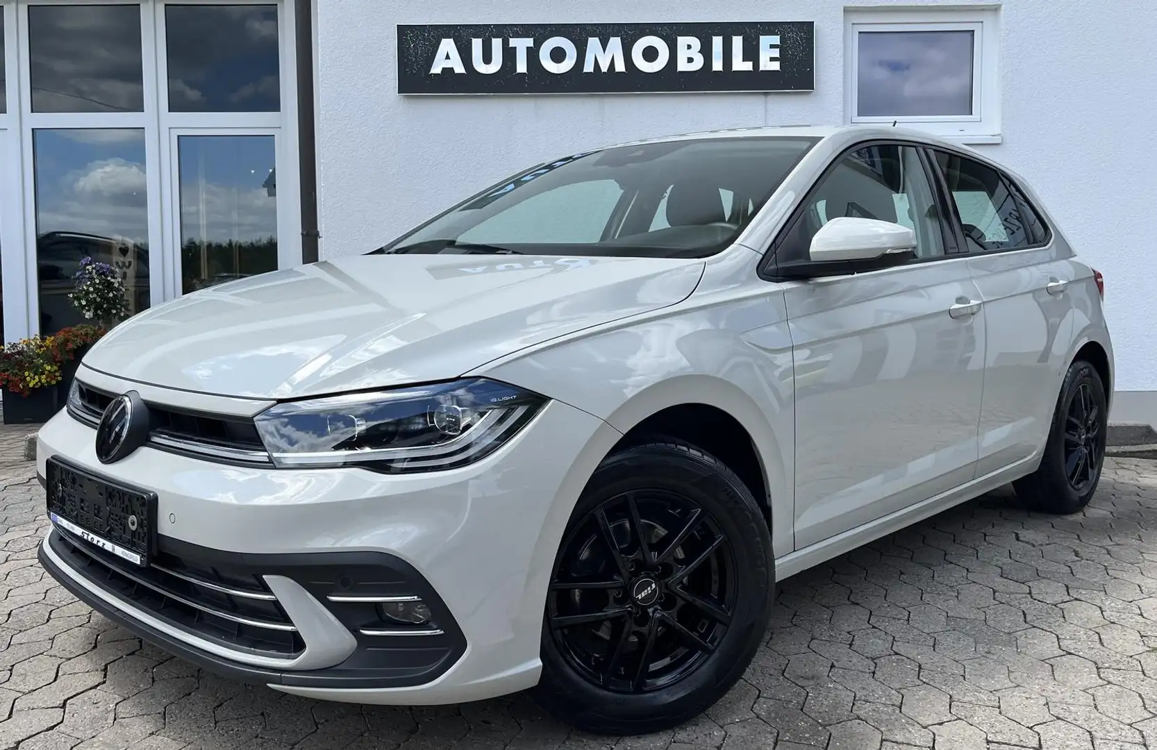 Volkswagen Polo Style 1.0 TSI NAVI LED PDC SHZ VIRT. COCKP. Grau - 1