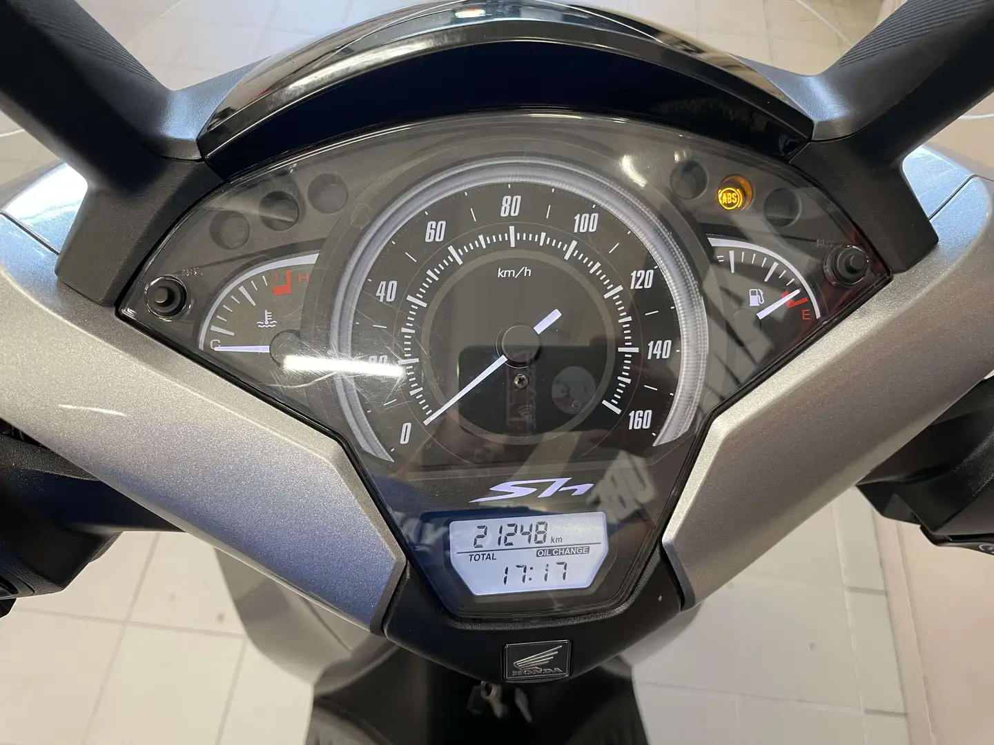 Honda SH 150i ABS Szürke - 2