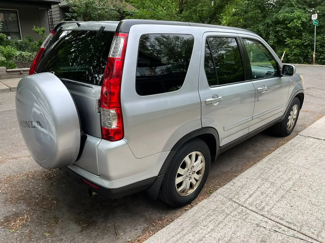 Honda CR-V снимка Honda CR-V
