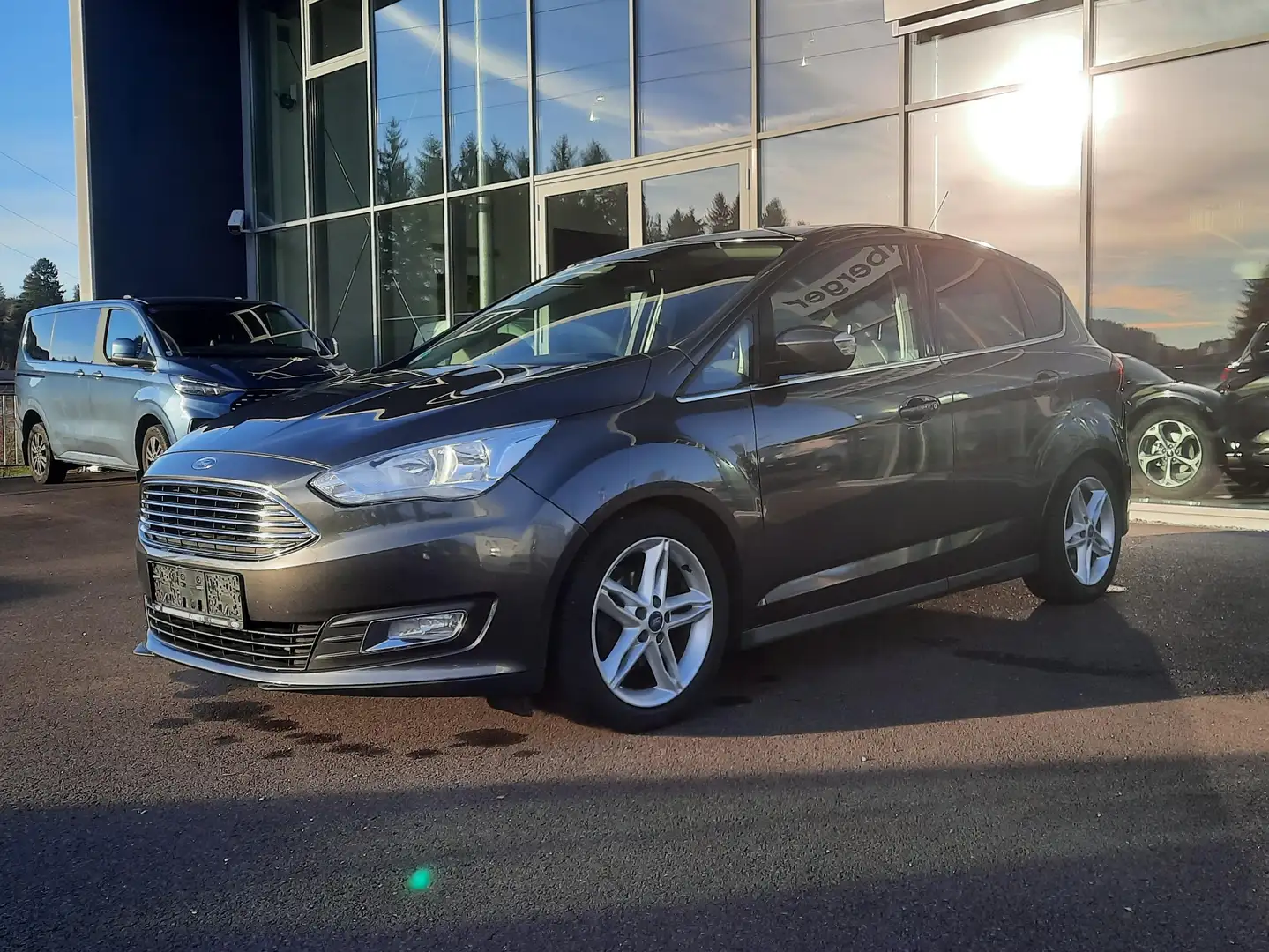 Ford C-Max Titanium 1,5 TDCi Grau - 2