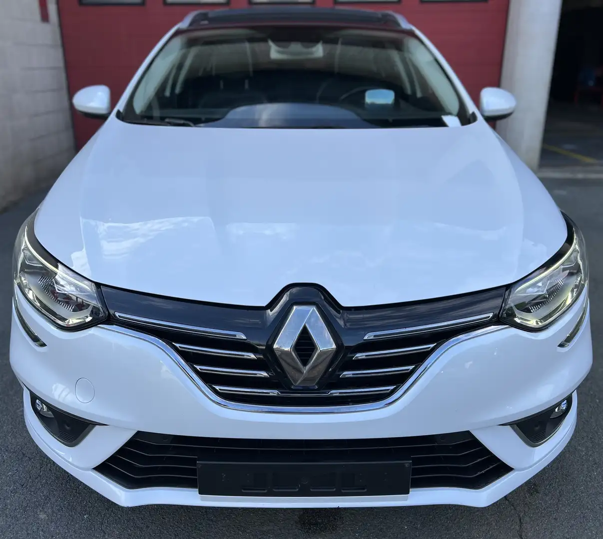 Renault Megane Mégane SW 1.5 Blue dCi Bose Edition EDC / White - 2