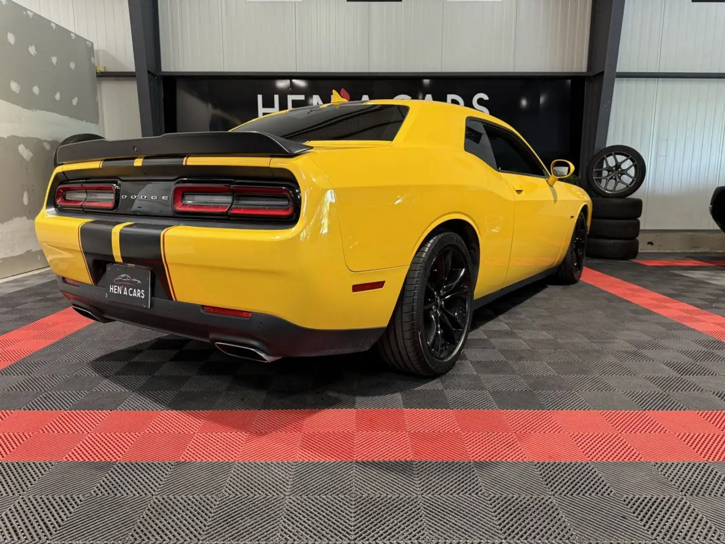 Dodge Challenger 5.7 V8 R/T 385cv - 2
