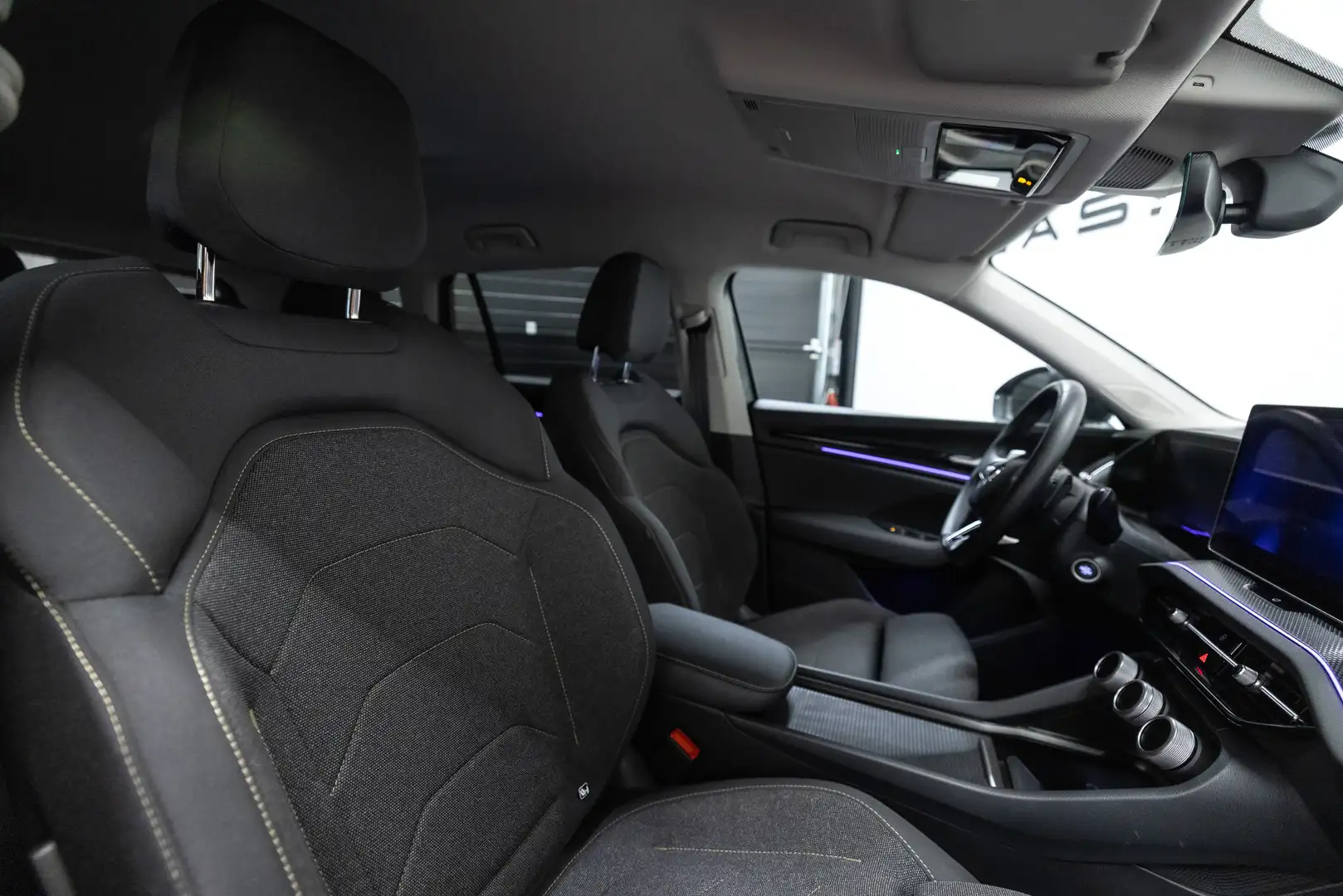 Skoda Kodiaq 1.5 TSI MHEV Tour Edition Grau - 2