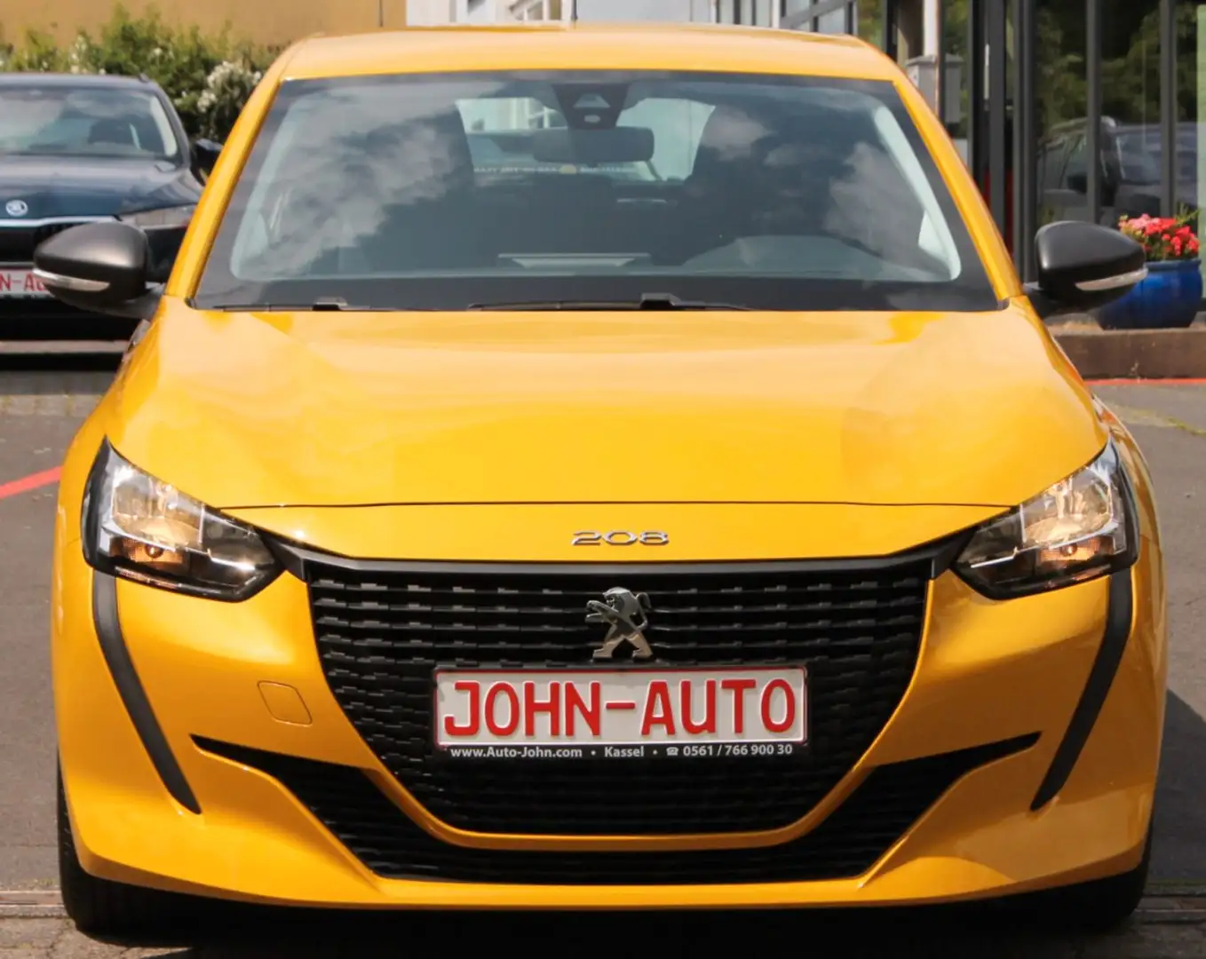 Peugeot 208 Like *Klima*Metallic Lack*8 Räder*1.Hd* Gelb - 2