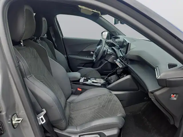 Peugeot 2008 view 12