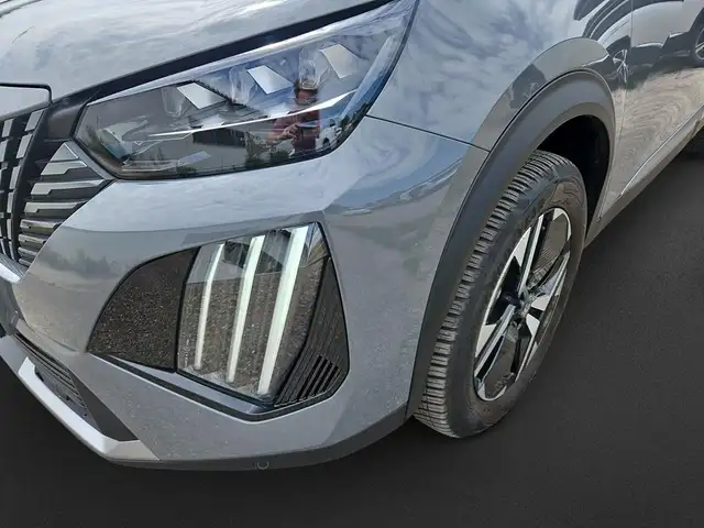 Peugeot 2008 view 10
