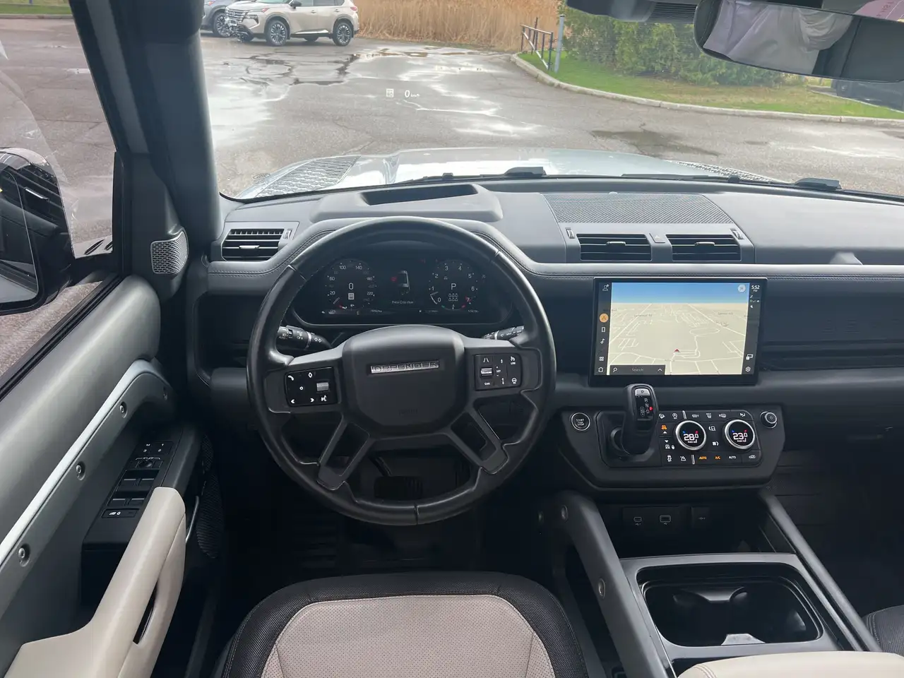 Land Rover Defender снимка Land Rover Defender