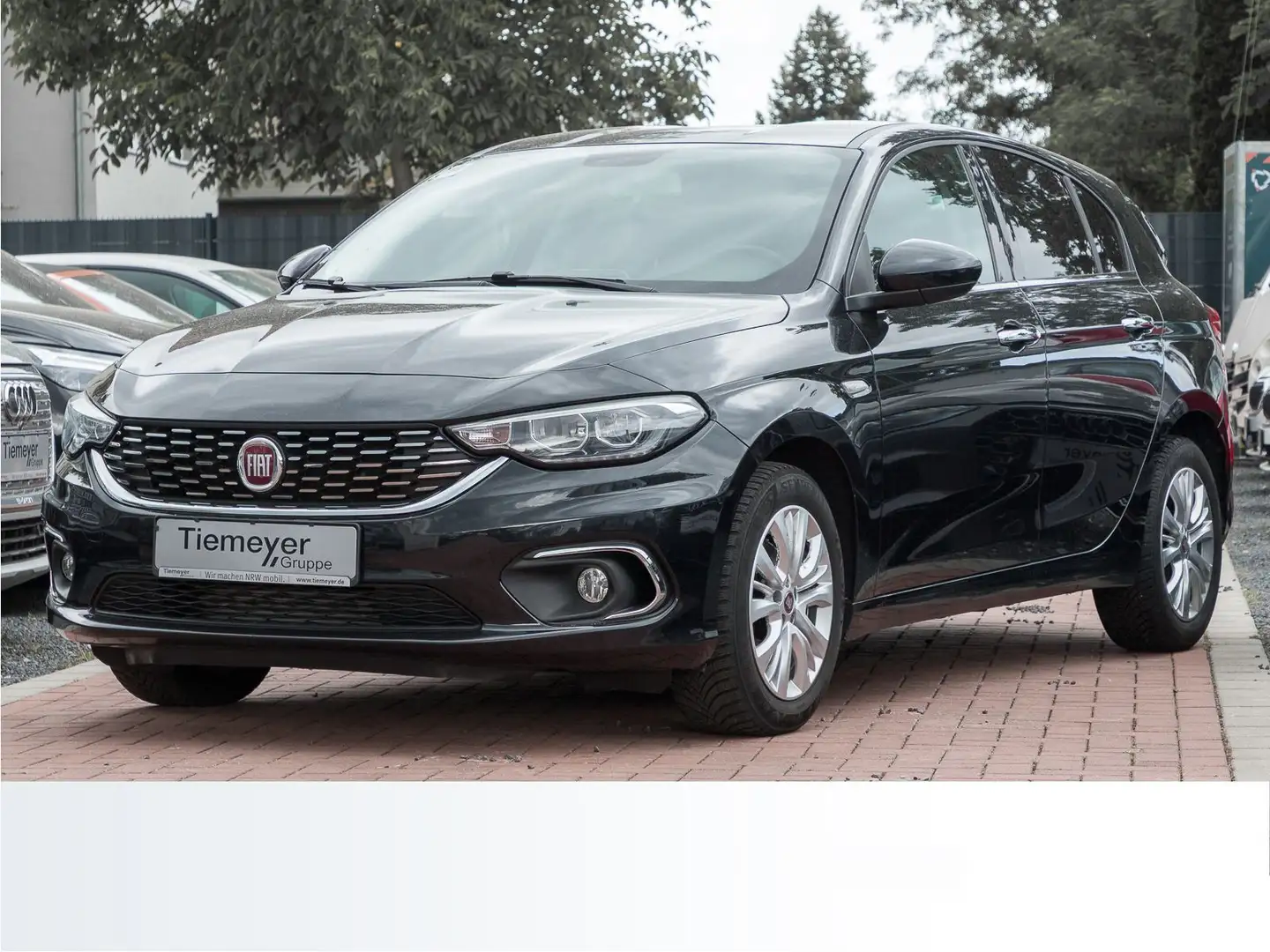Fiat Tipo 1.4 T-JET KLIMA SITZHZ LM16 Schwarz - 2