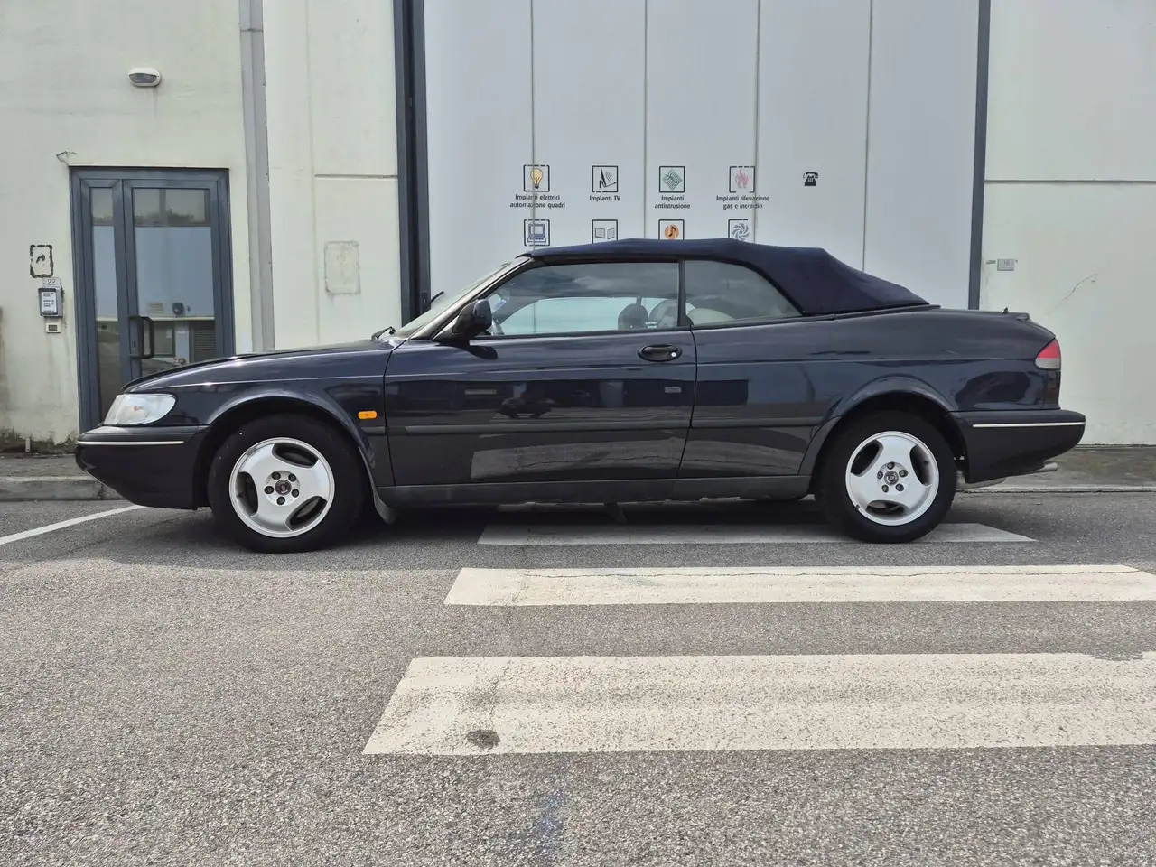 Saab 9-3 2300 i, foto 11