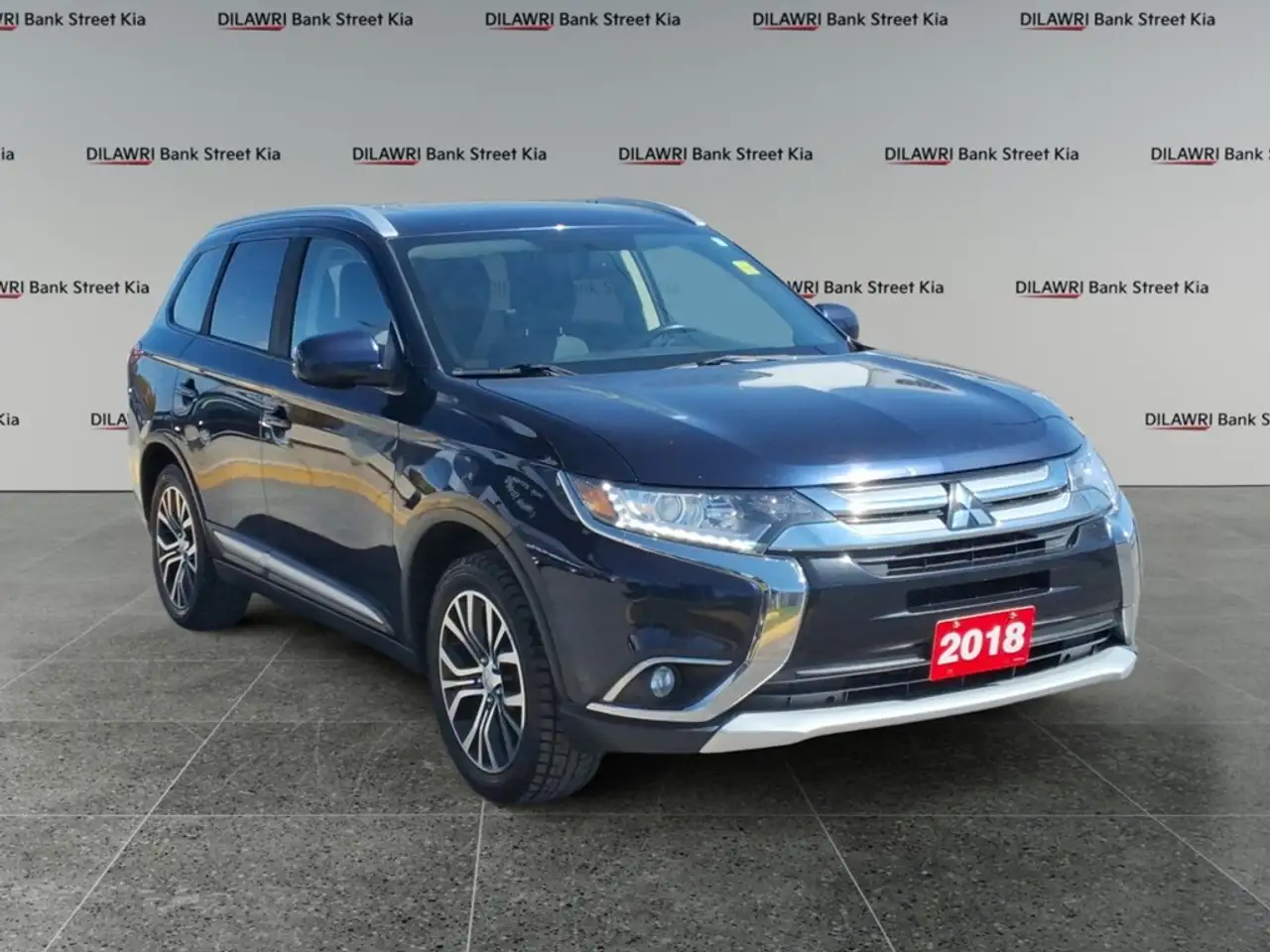 Mitsubishi Outlander снимка Mitsubishi Outlander