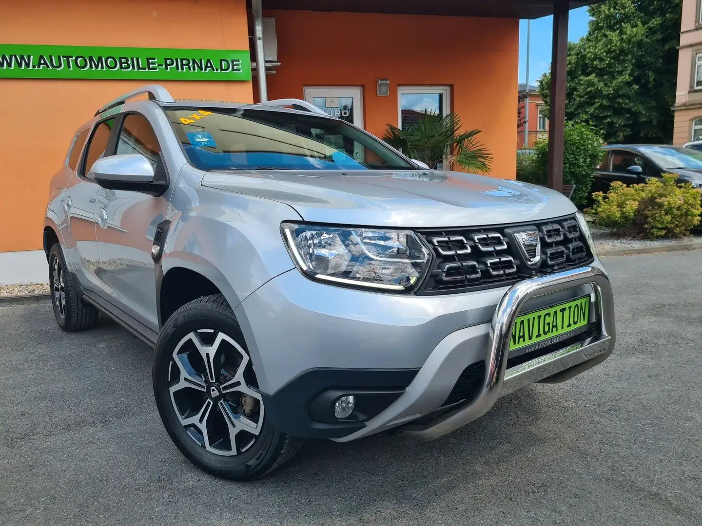 Dacia Duster II Prestige 4WD 1.6SCe ALLRAD/+Frontbügel Plateado - 1