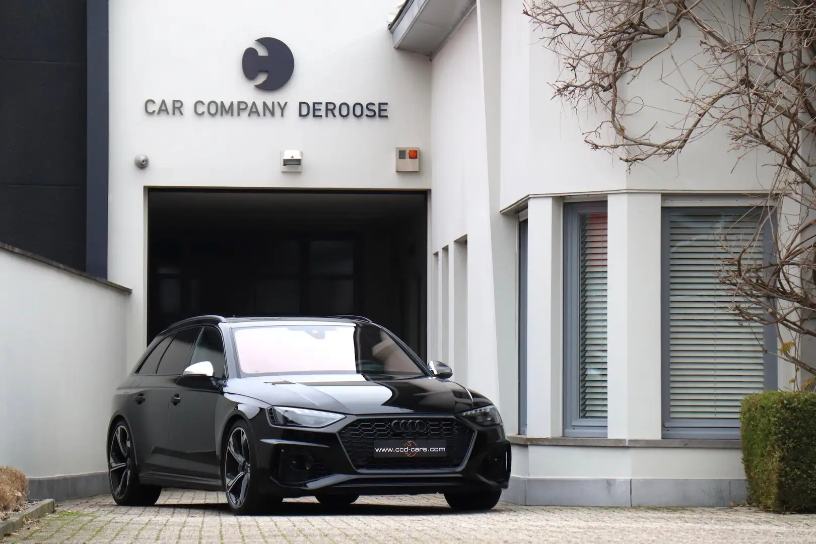 Audi RS4 Avant - NP: € 121.975 !! FULL OPTION !! Czarny - 1