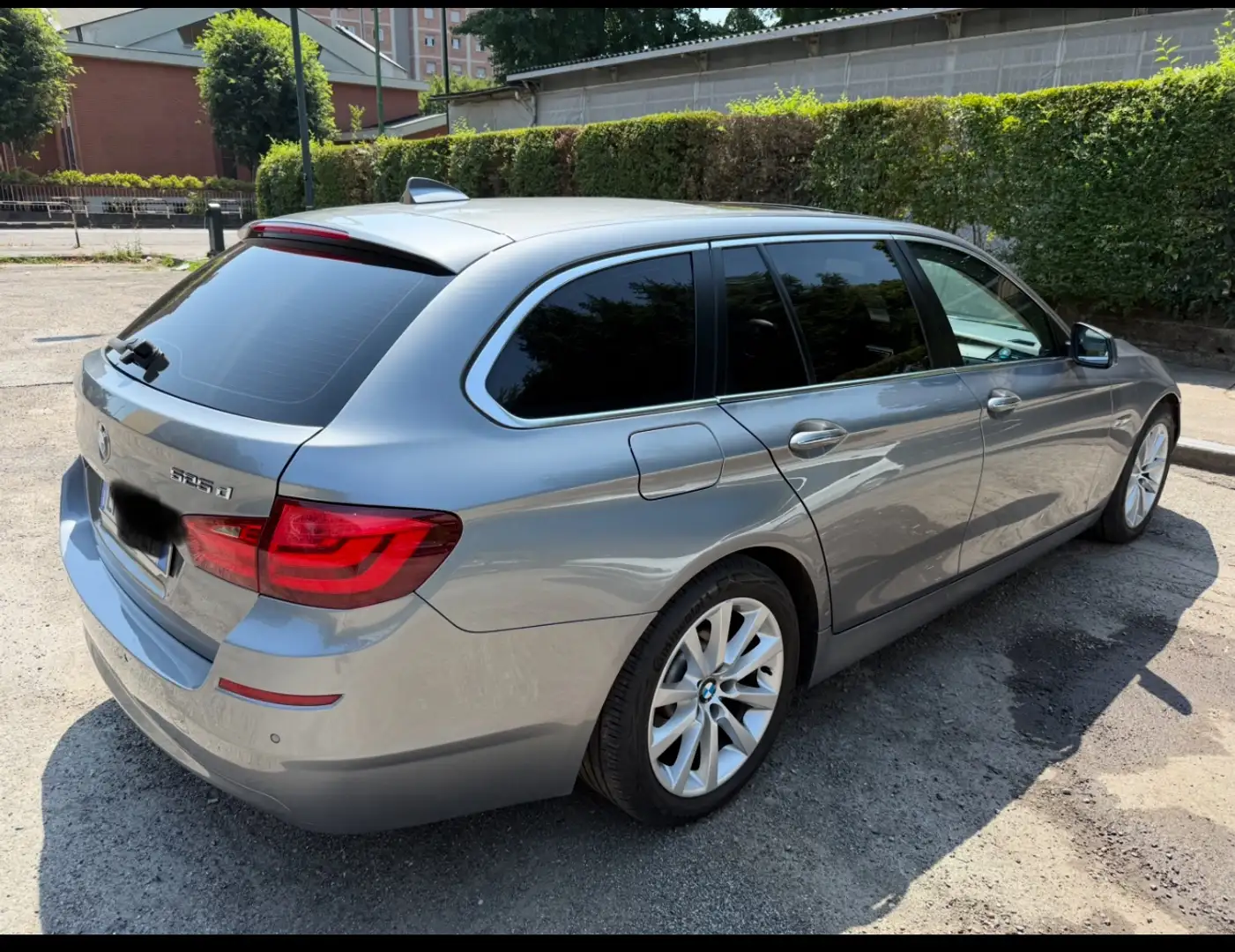 BMW 525 525d x drive  Futura - 2
