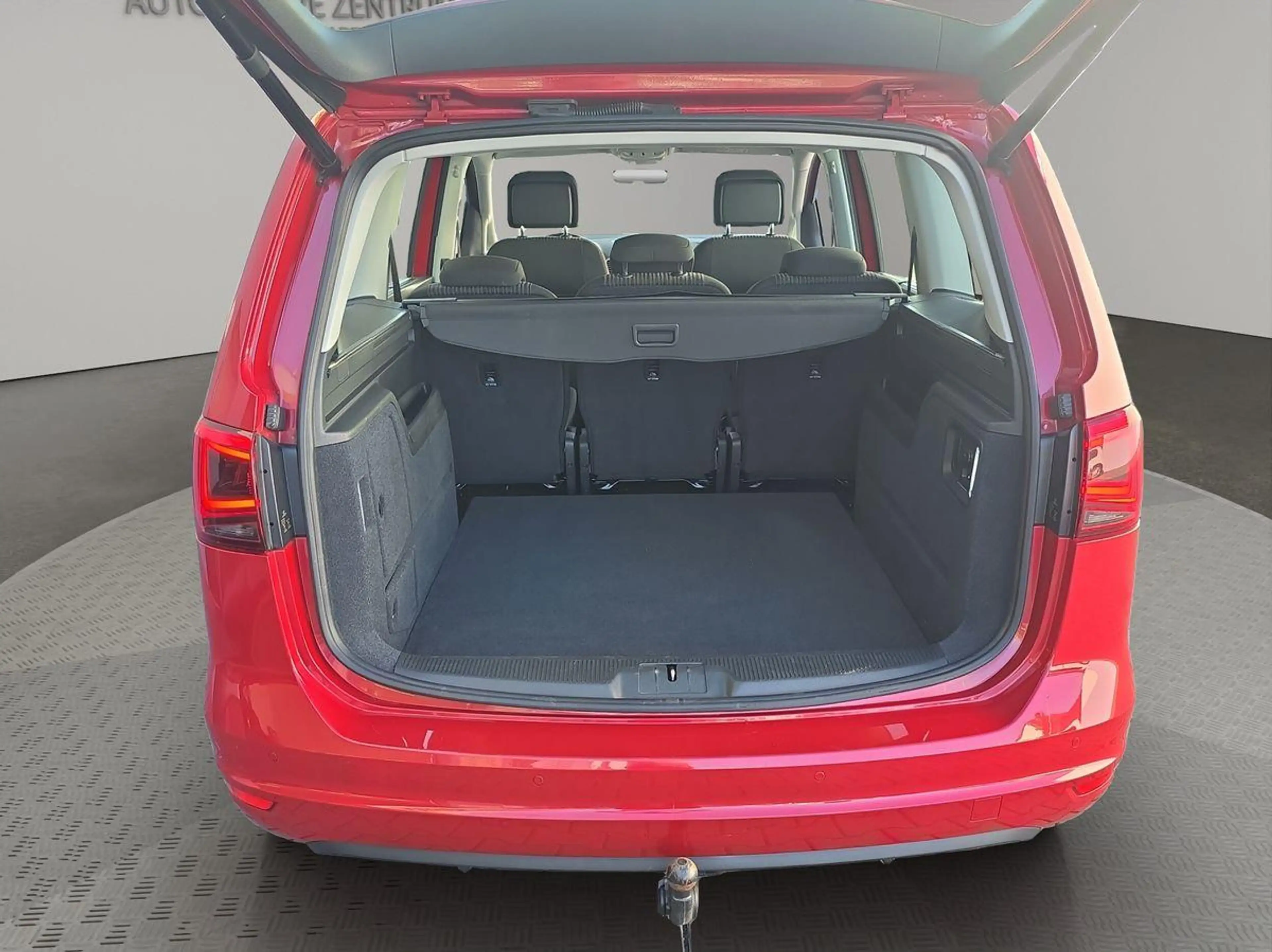 SEAT Alhambra 1.4 TSI AHK ACC 1-KINDESITZ R-KAM  XENON — photo 6