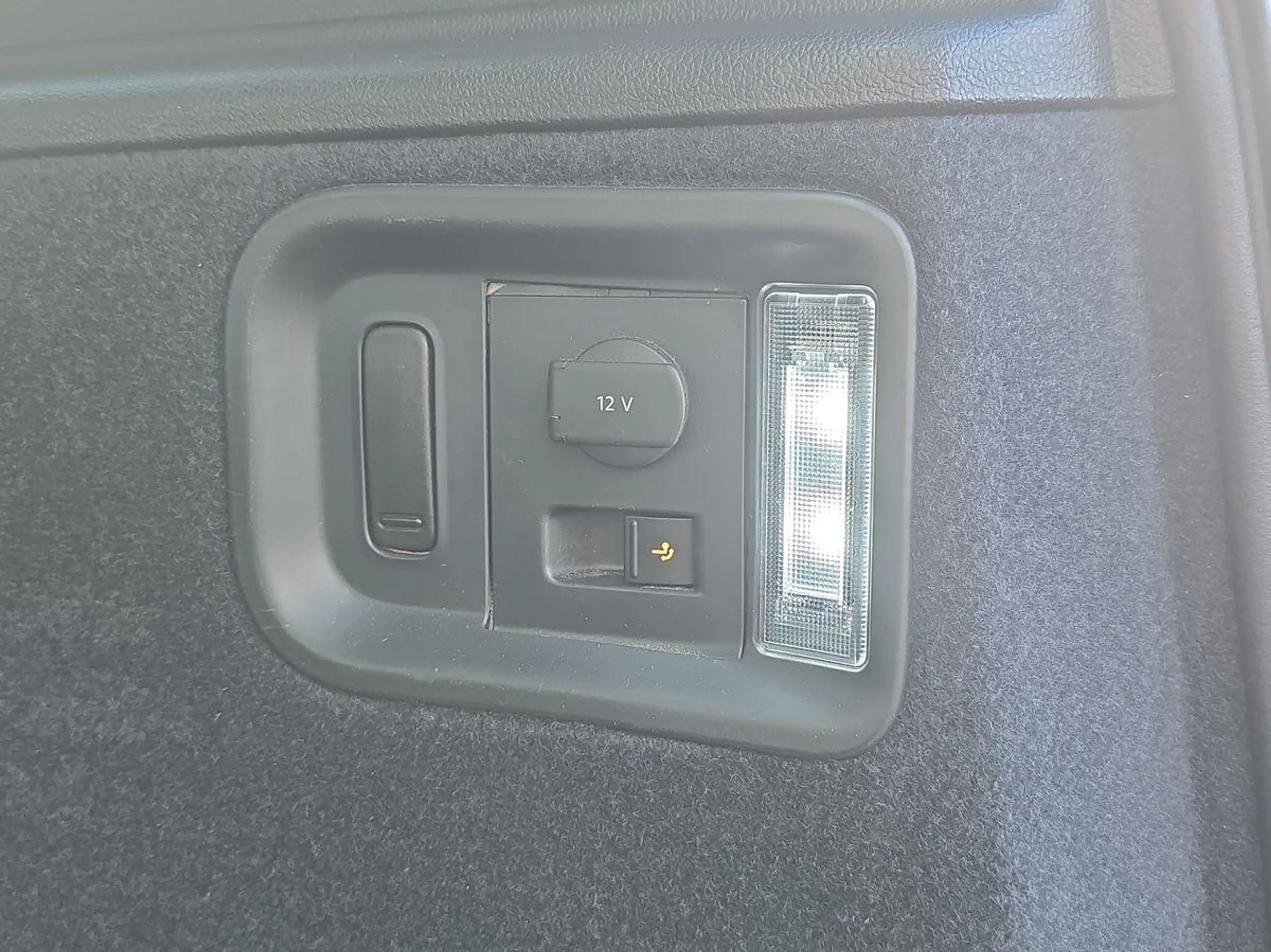 SEAT Alhambra 1.4 TSI AHK ACC 1-KINDESITZ R-KAM  XENON — photo 8