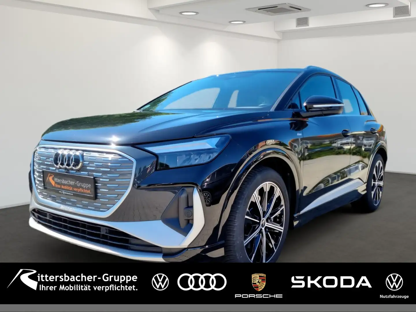 Audi Q4 e-tron 40 e-tron s-lineExt. Navi AHK Sonos el Zwart - 1