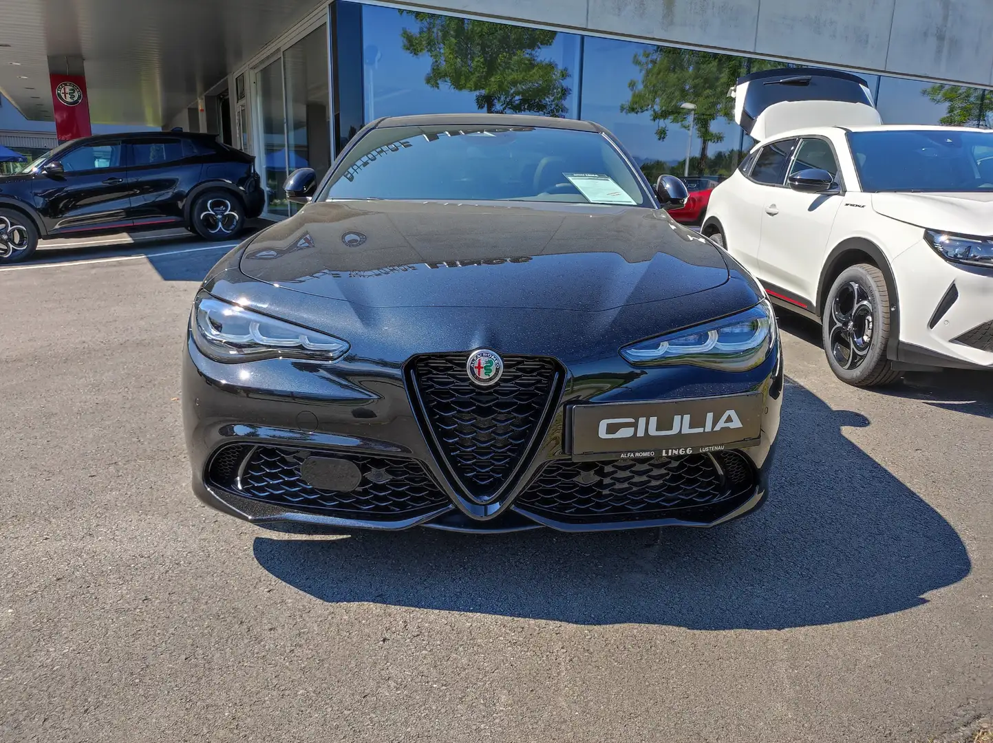 Alfa Romeo Giulia Intensa 2,0 280PS AT8 Q4 *NEUPREIS 80.612,-* Schwarz - 2