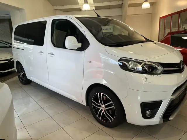 Toyota Proace Verso 2.0 D-4D Medium