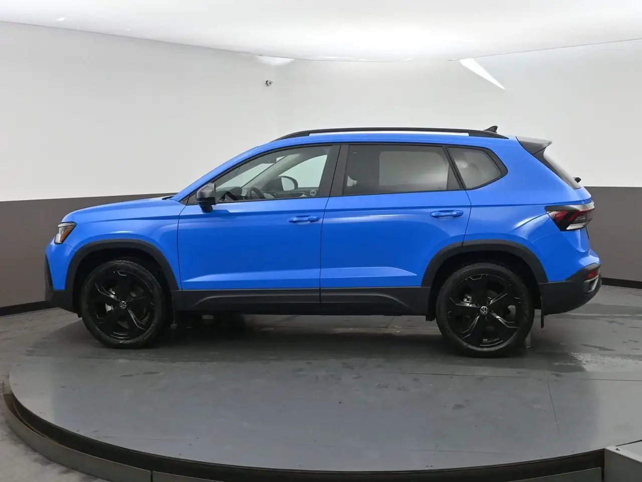 Volkswagen Taos снимка Volkswagen Taos