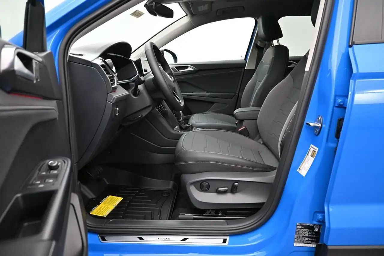 Volkswagen Taos снимка Volkswagen Taos