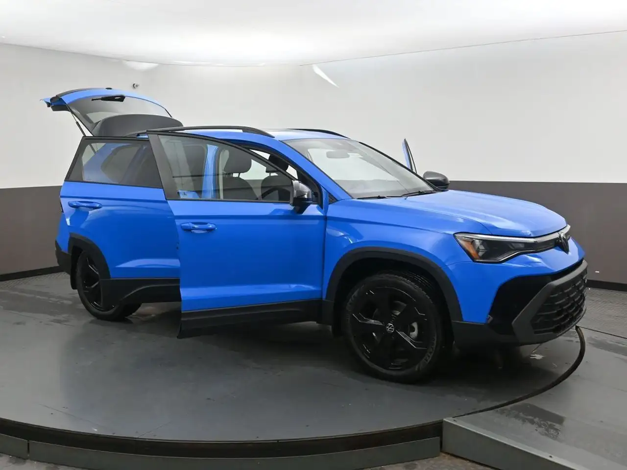 Volkswagen Taos снимка Volkswagen Taos