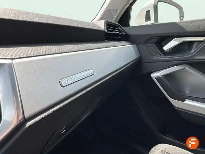 Audi Q3 1.5 35 TFSI 2021, foto 27