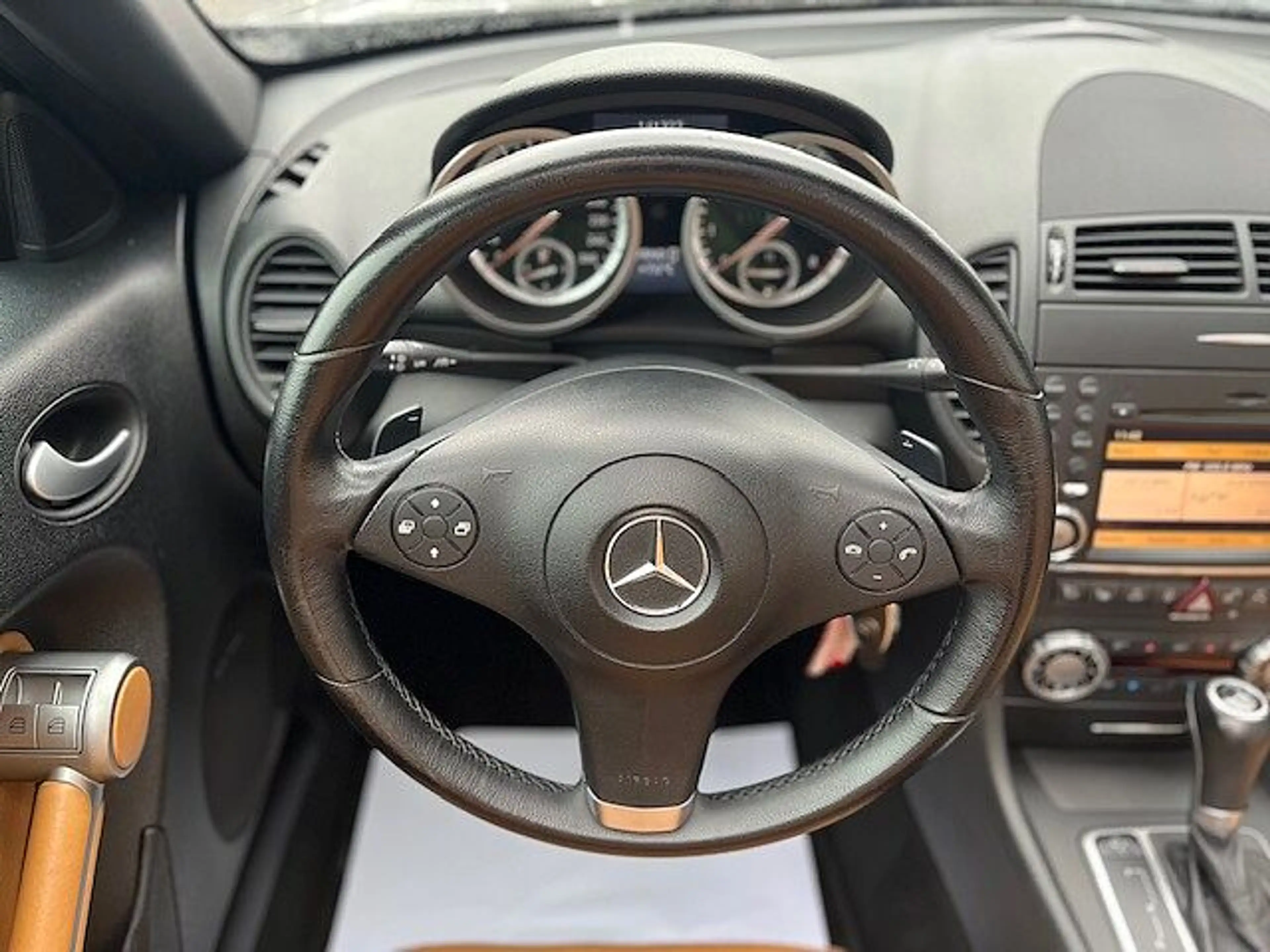 Mercedes-Benz SLK 350 - Navi, SHZ, BT-FSA, Klimaautom. ... - sehr gepfle — photo 11