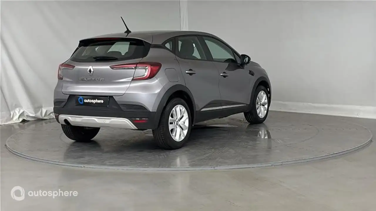 Renault Captur — photo 5