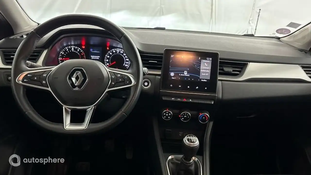 Renault Captur — photo 11