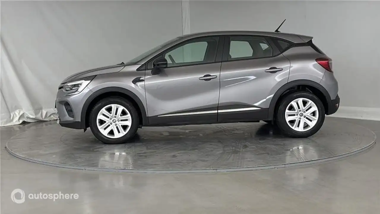 Renault Captur — photo 7